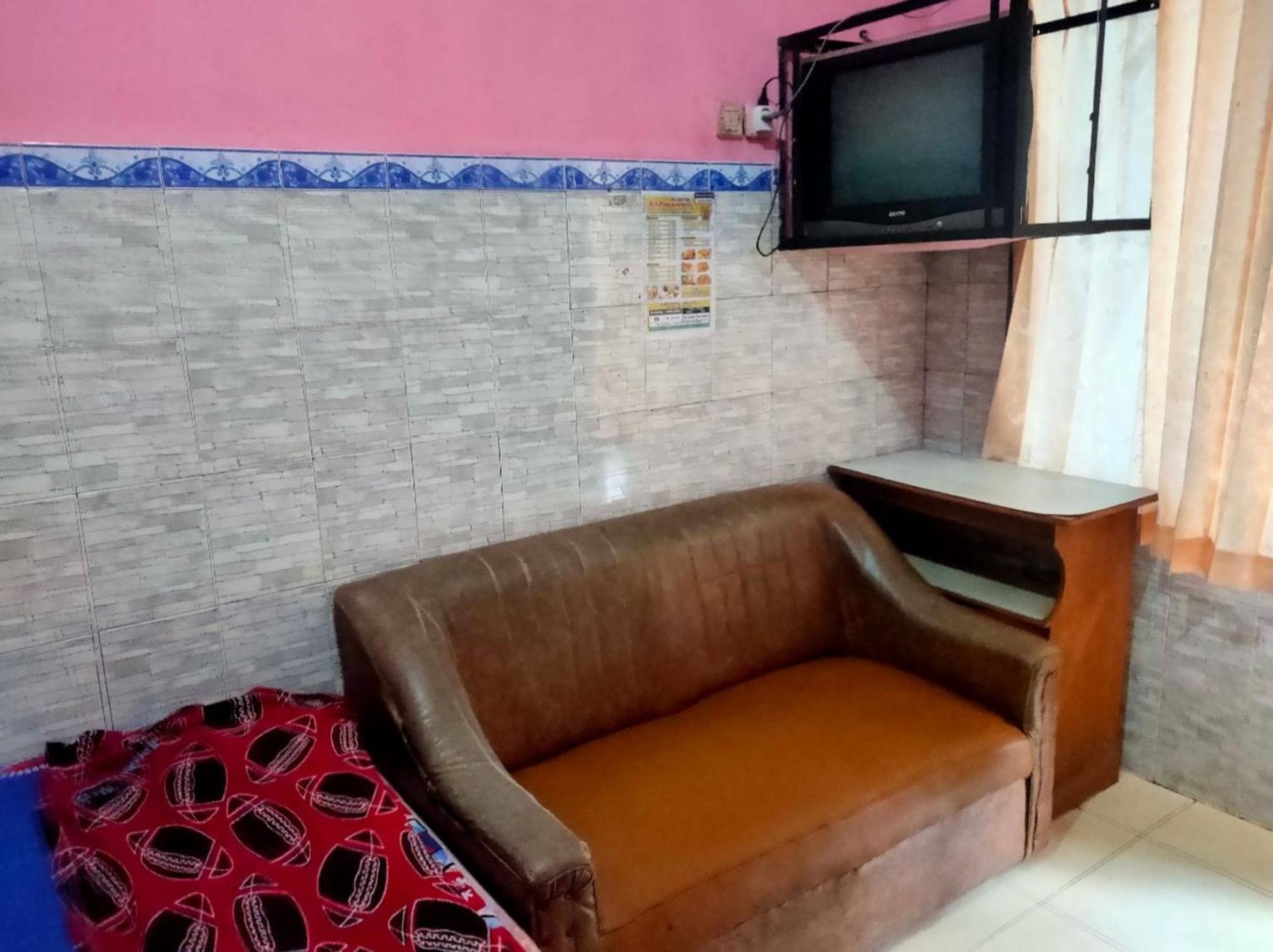 Deluxe Room - Photo 6