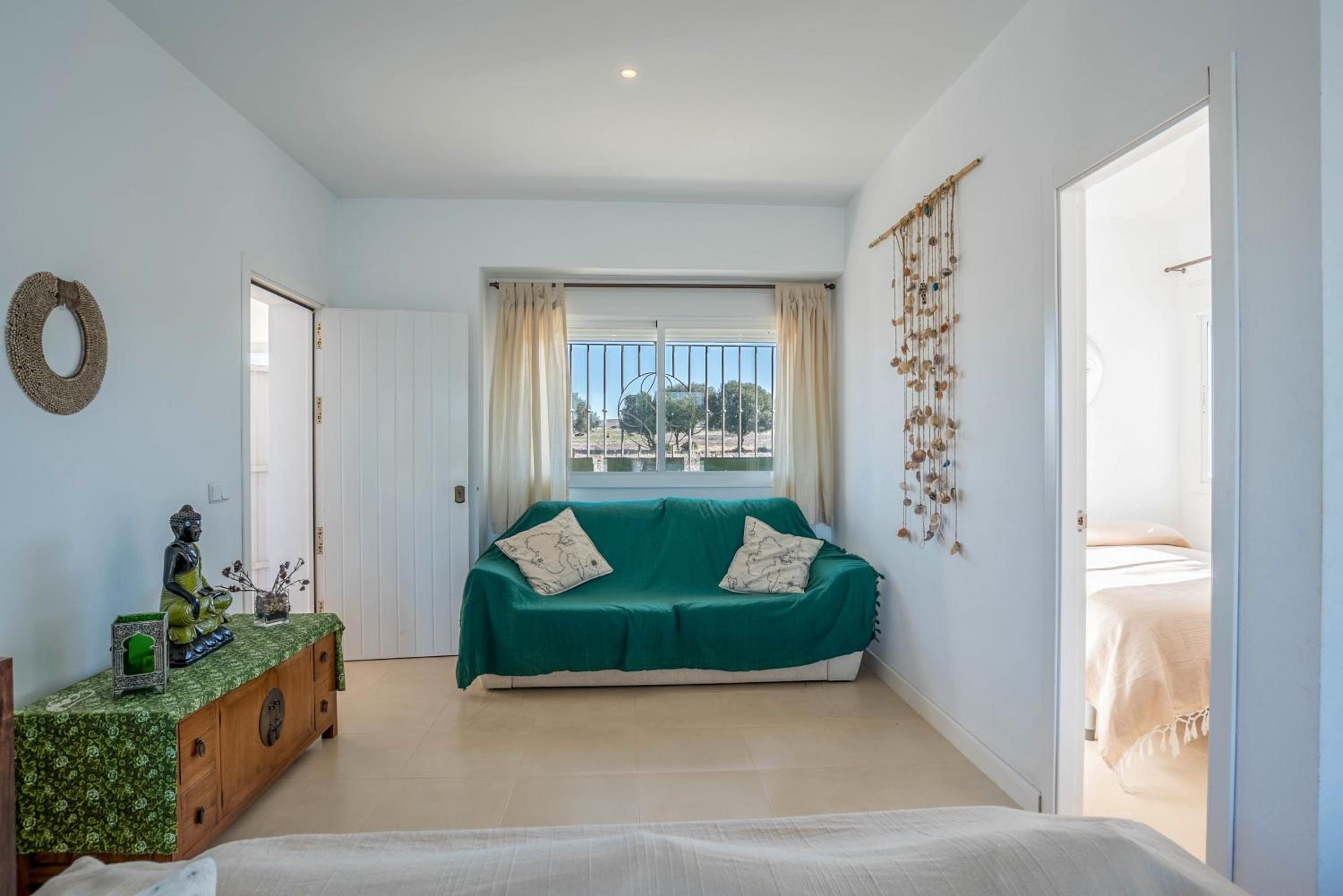 Two-Bedroom House - Photo 11