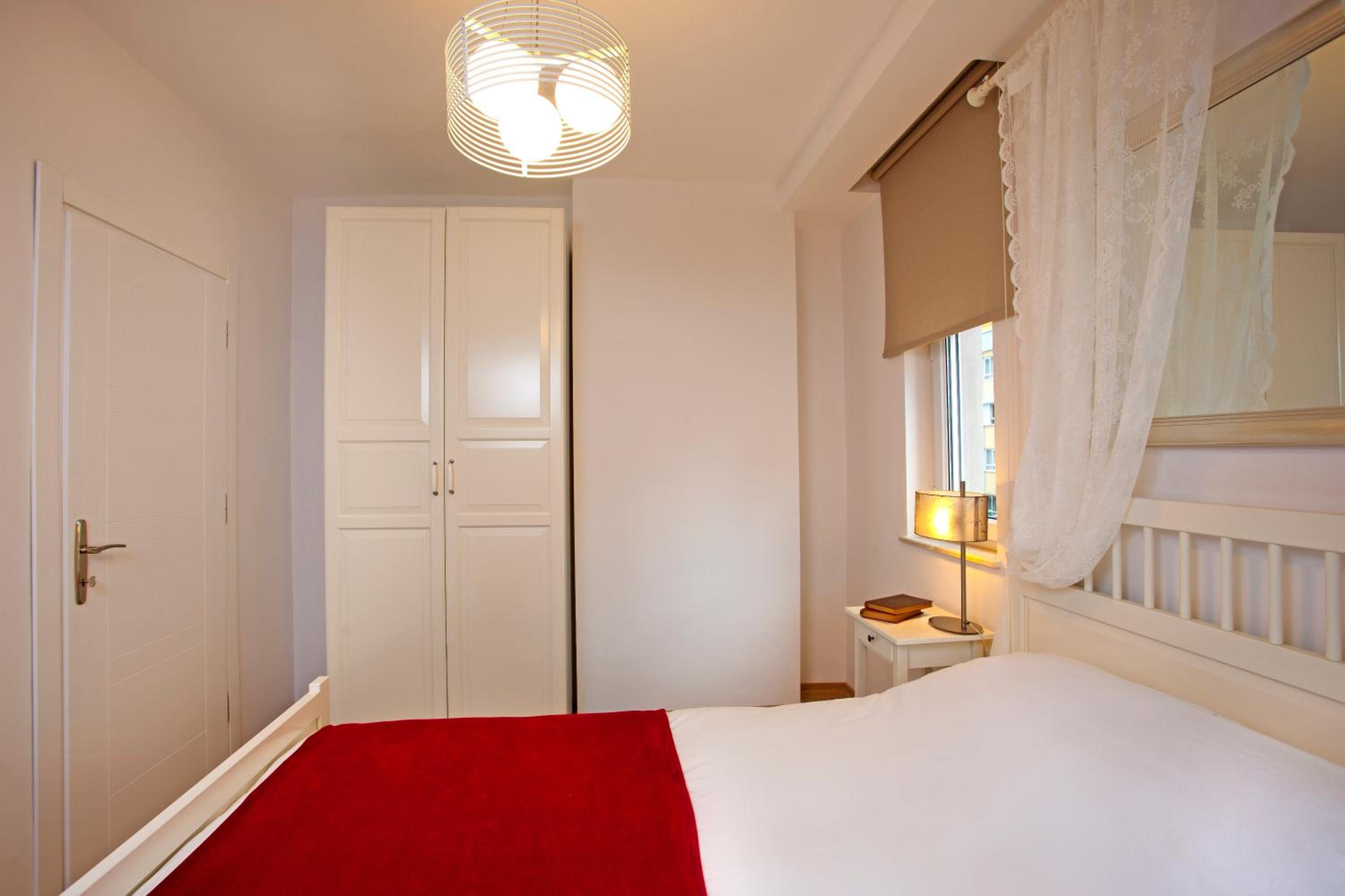 Two-Bedroom Apartment (3 Adults) photo 2