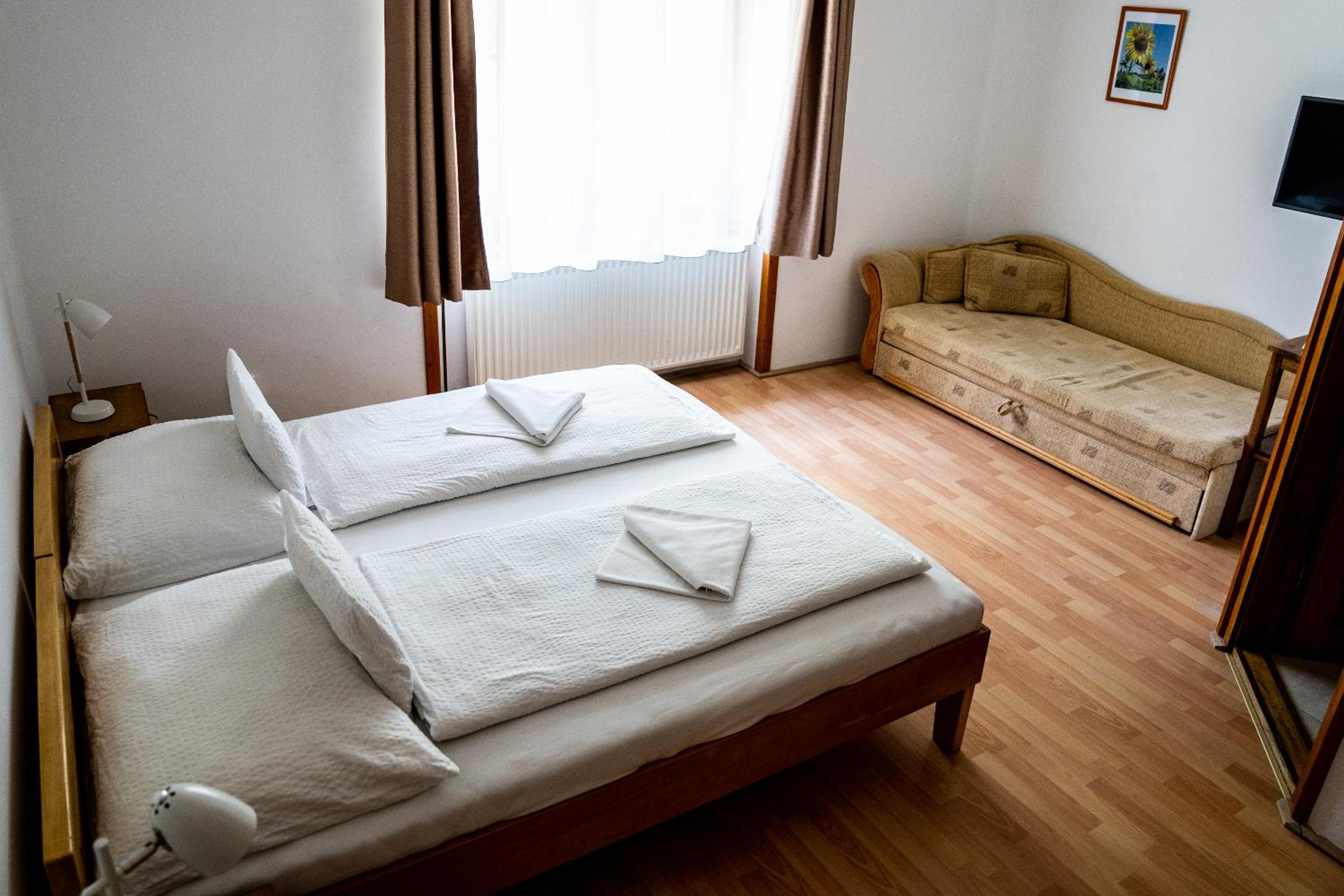 Quadruple Room photo 2