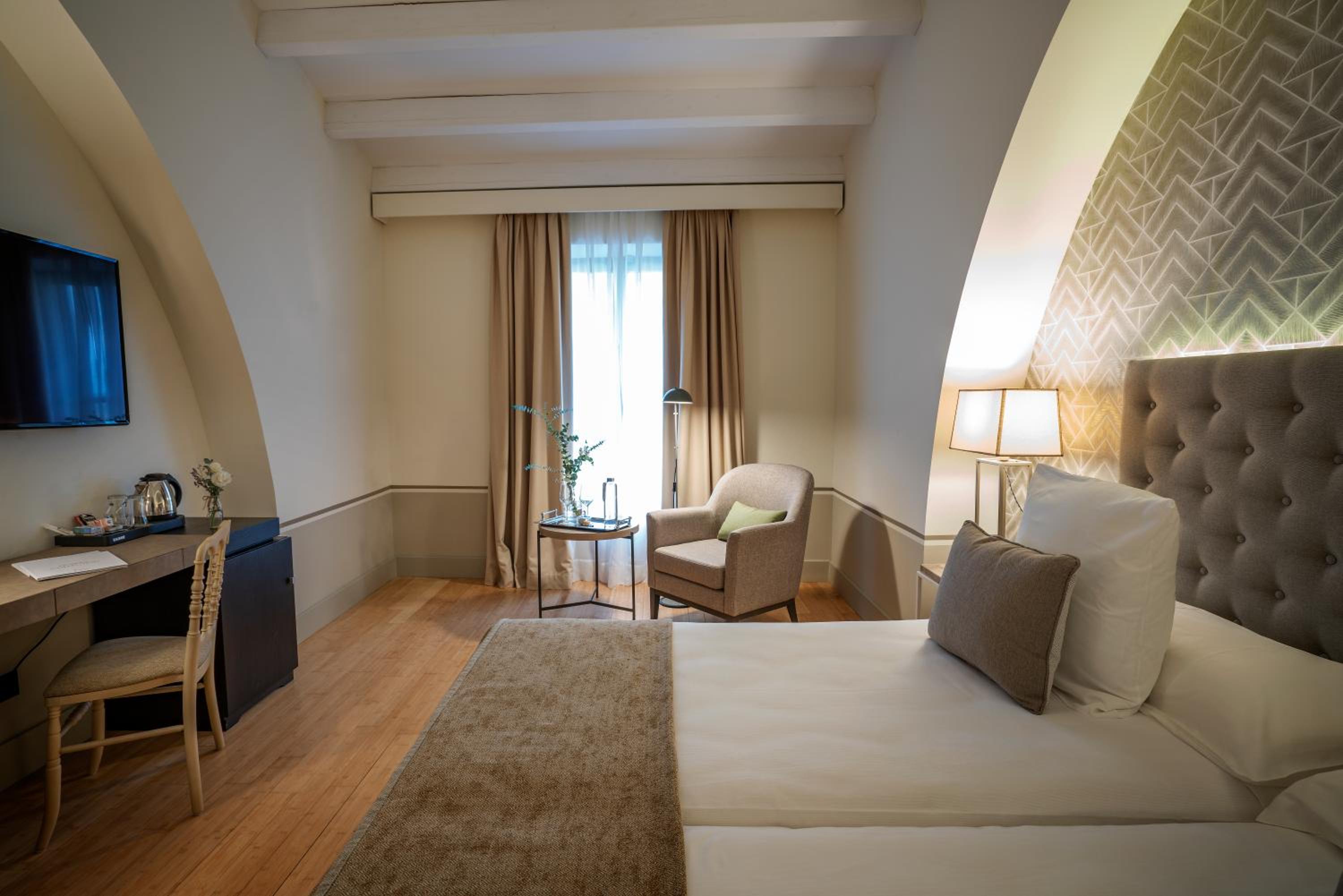 Double Room with Spa Access photo 3