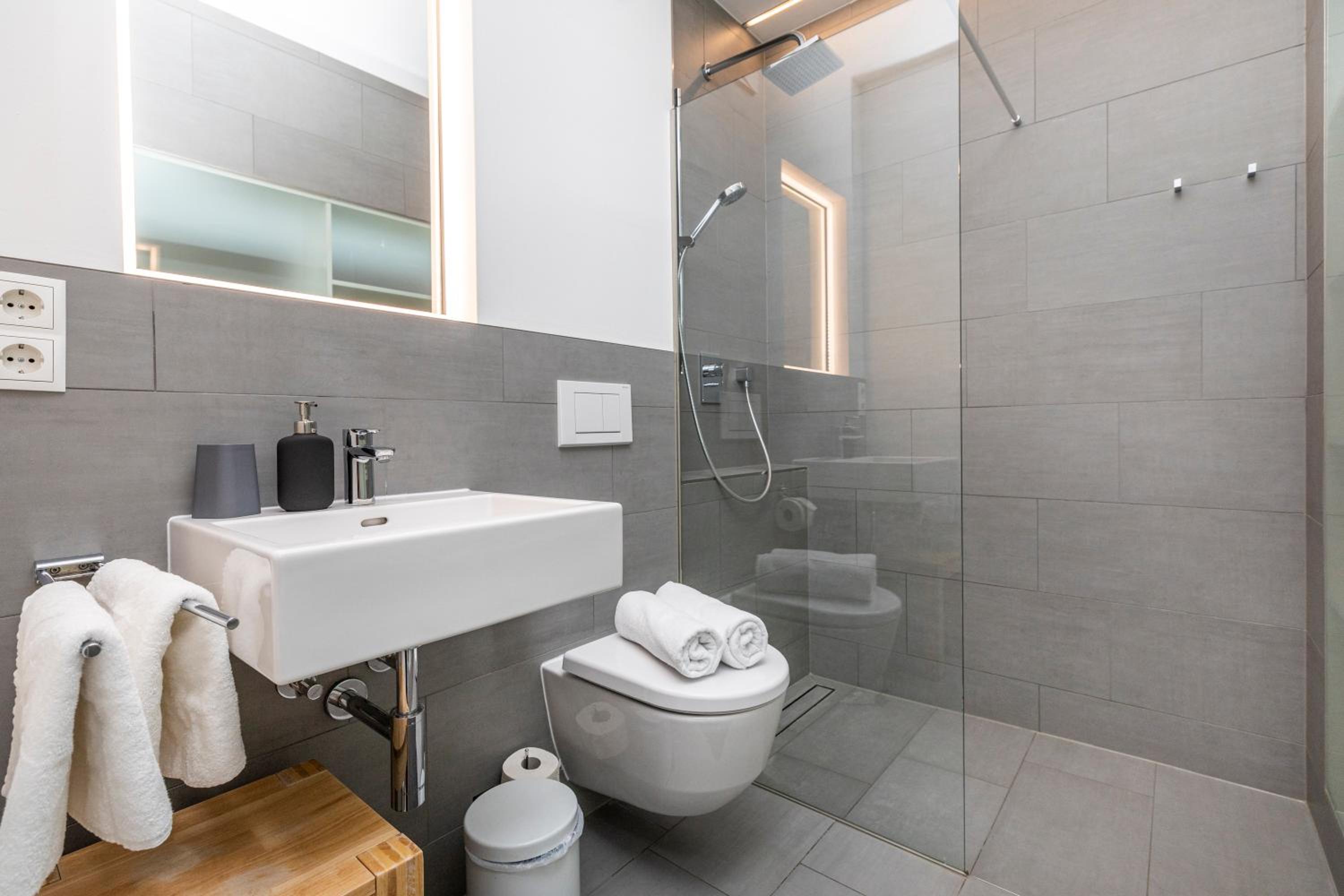 Superior Twin Room with Garden View photo 2