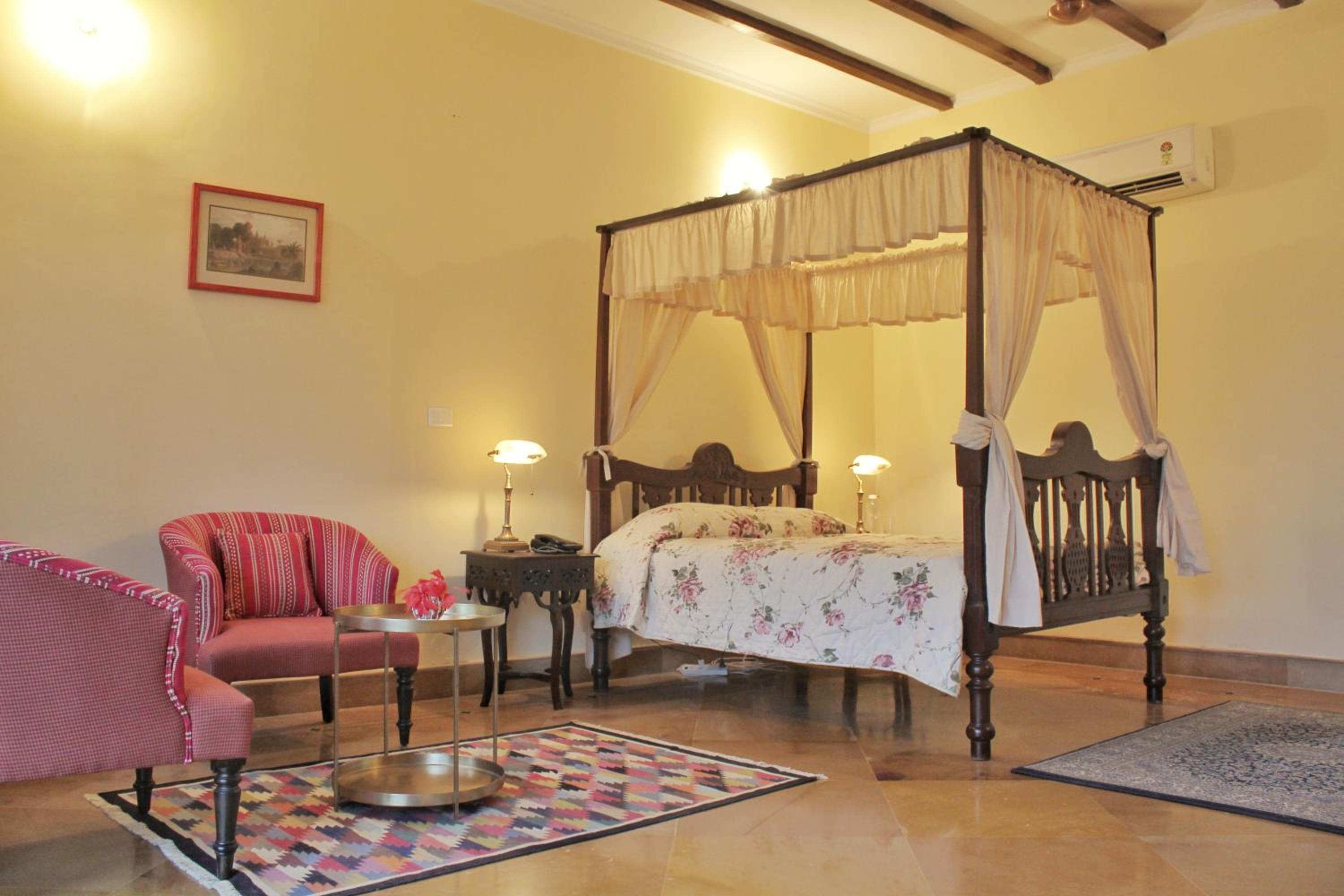 Superior Hideaway Room - Photo 4