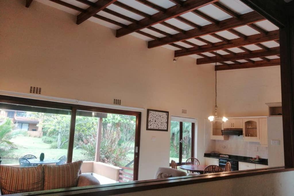 One-Bedroom Villa photo 1