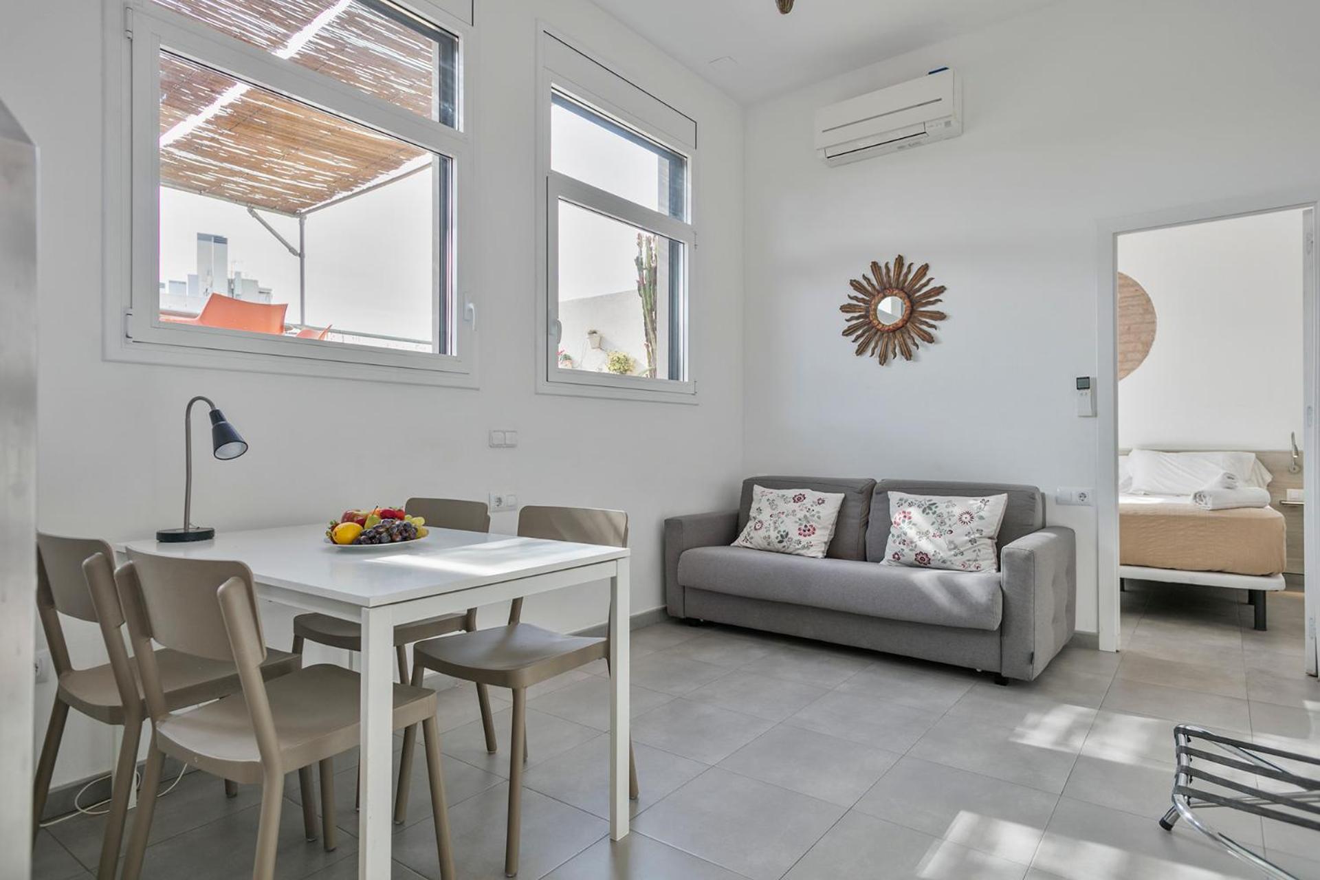 Penthouse with terrace photo 3