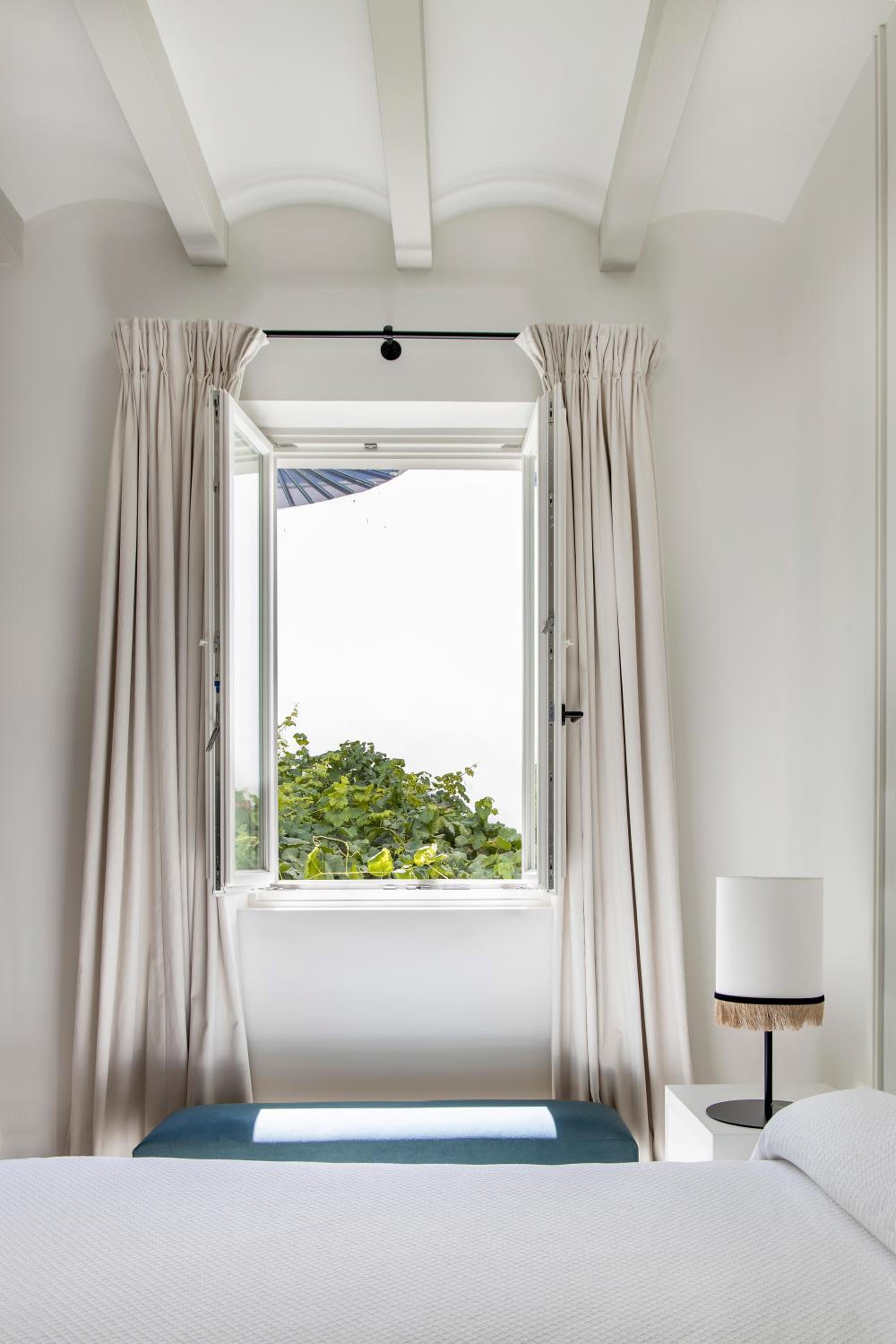 Premium Double or Twin Room - Photo 14
