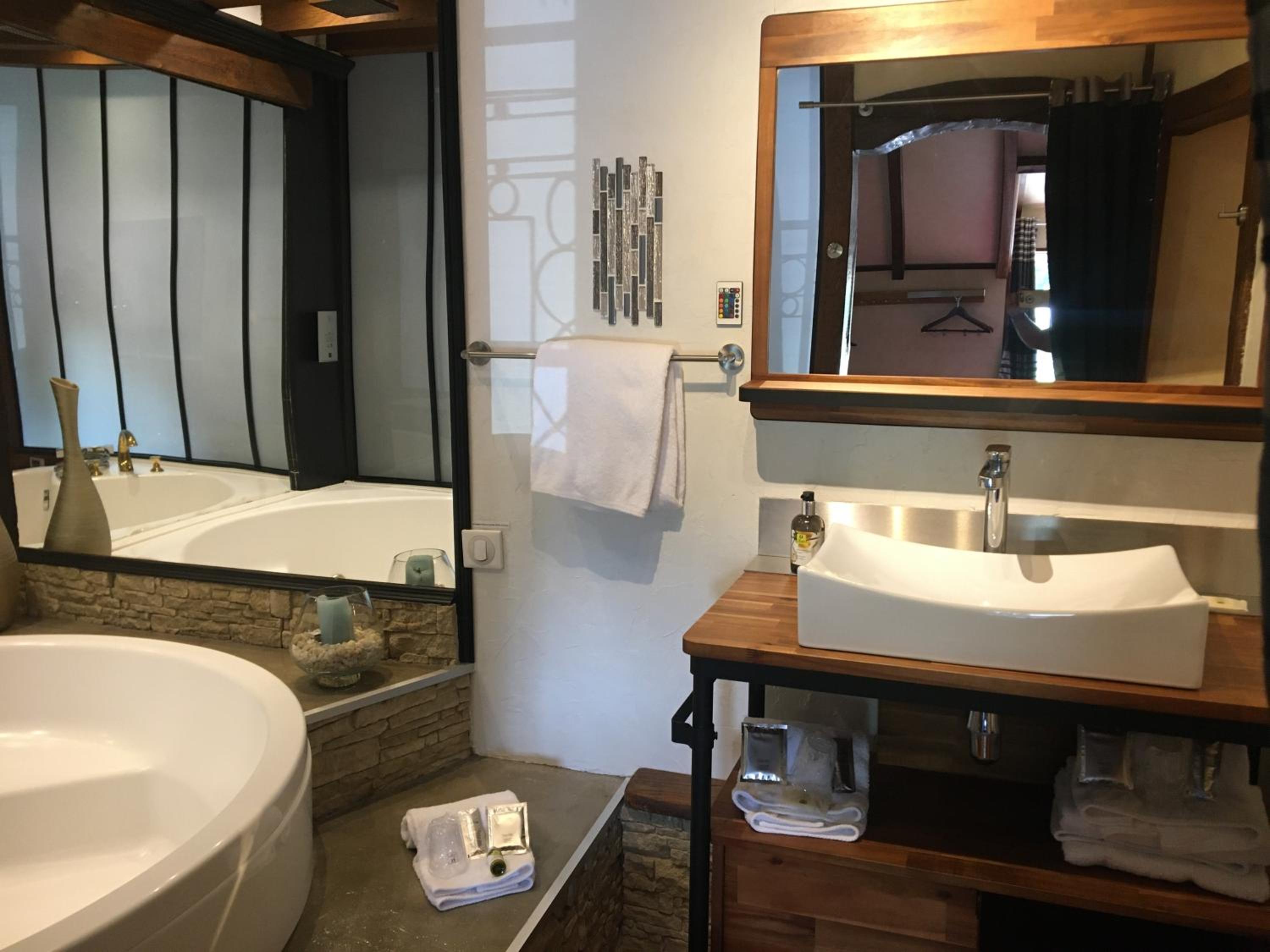Superior Double Room with Spa