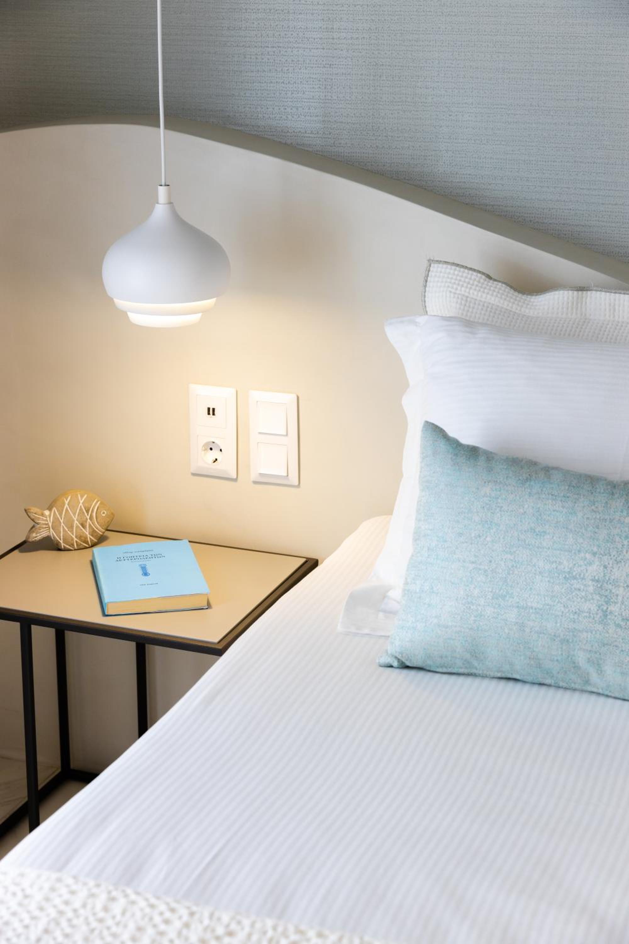 Junior Suite with Sea View and Spa Bath photo 3