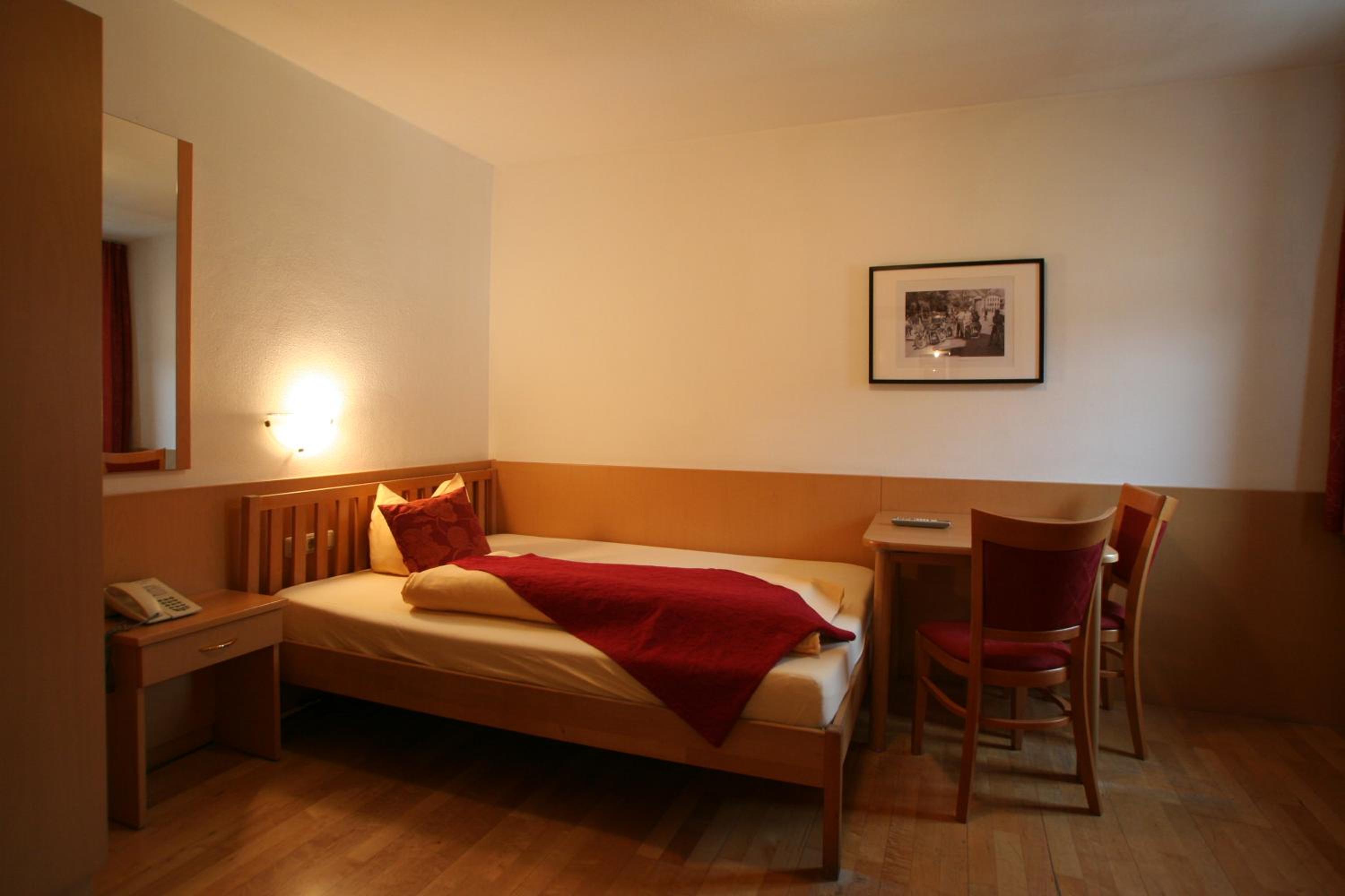 Single Room photo 1