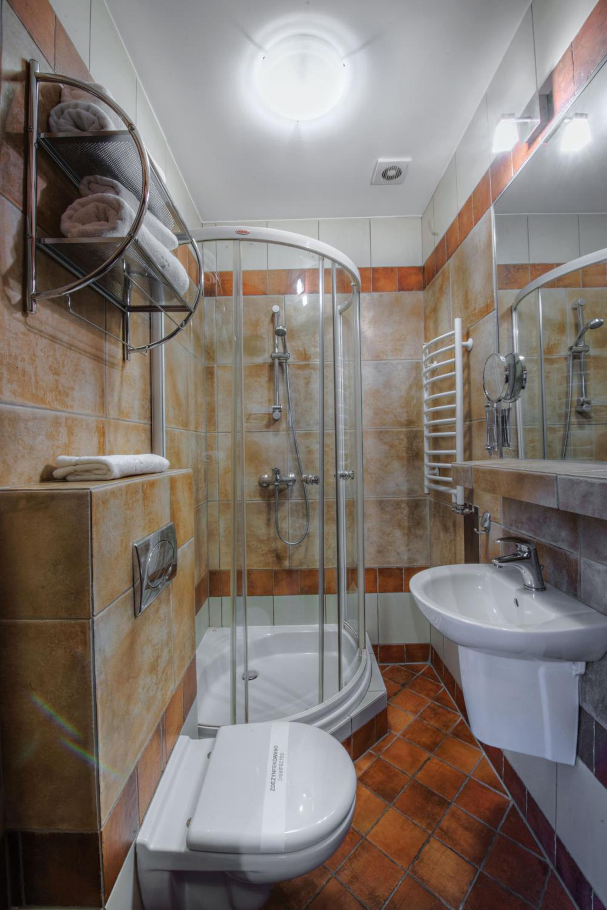 Twin Room - Photo 4