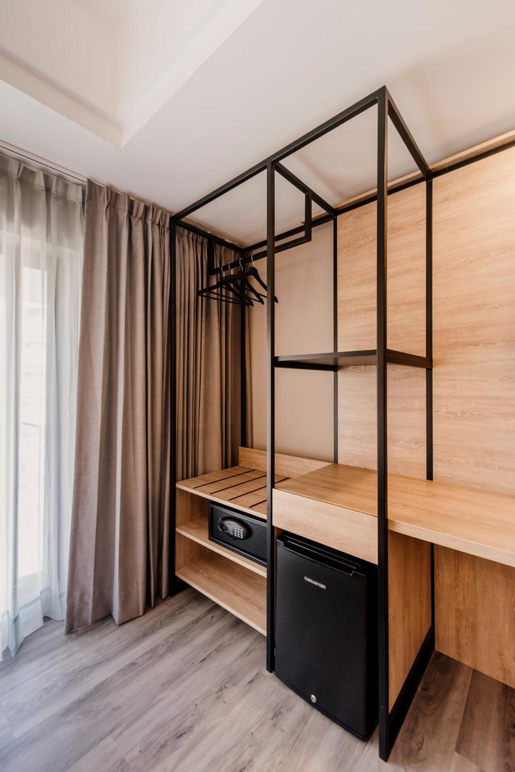 Twin Room - Photo 4
