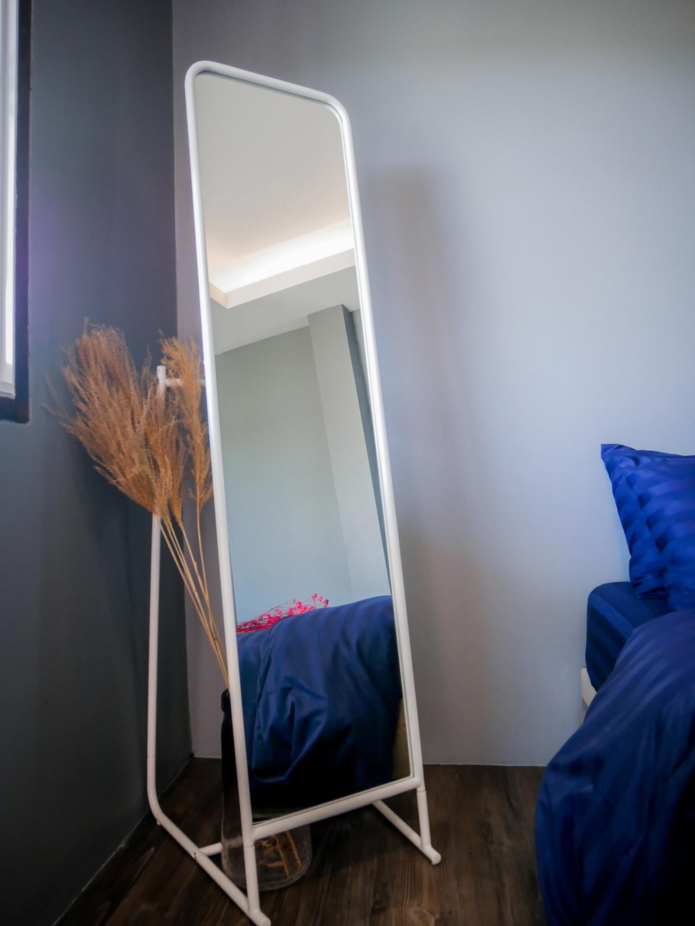 Standard Double Room - Photo 13