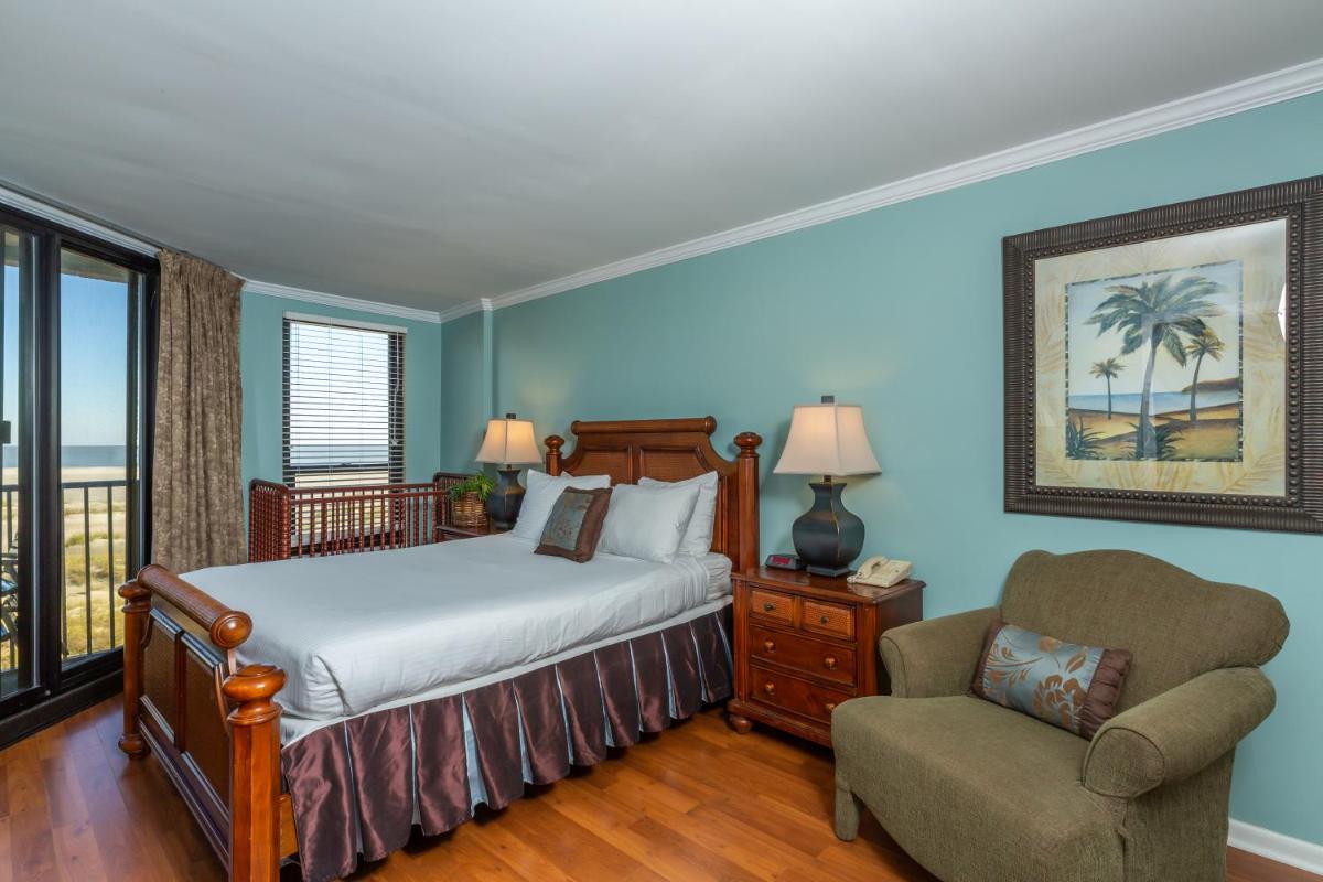 Three-Bedroom Apartment - Oceanfront
