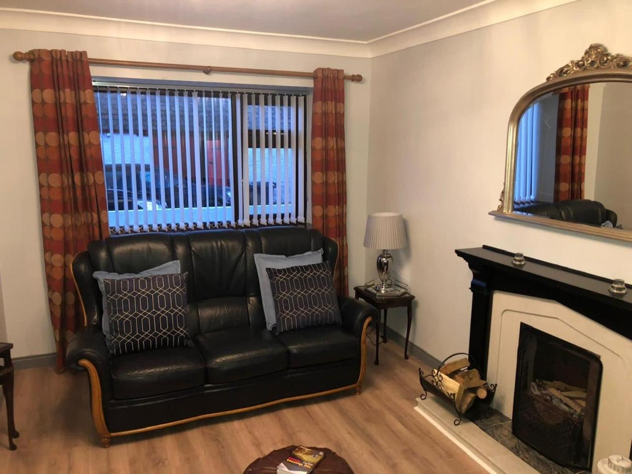 Three-Bedroom House photo 1
