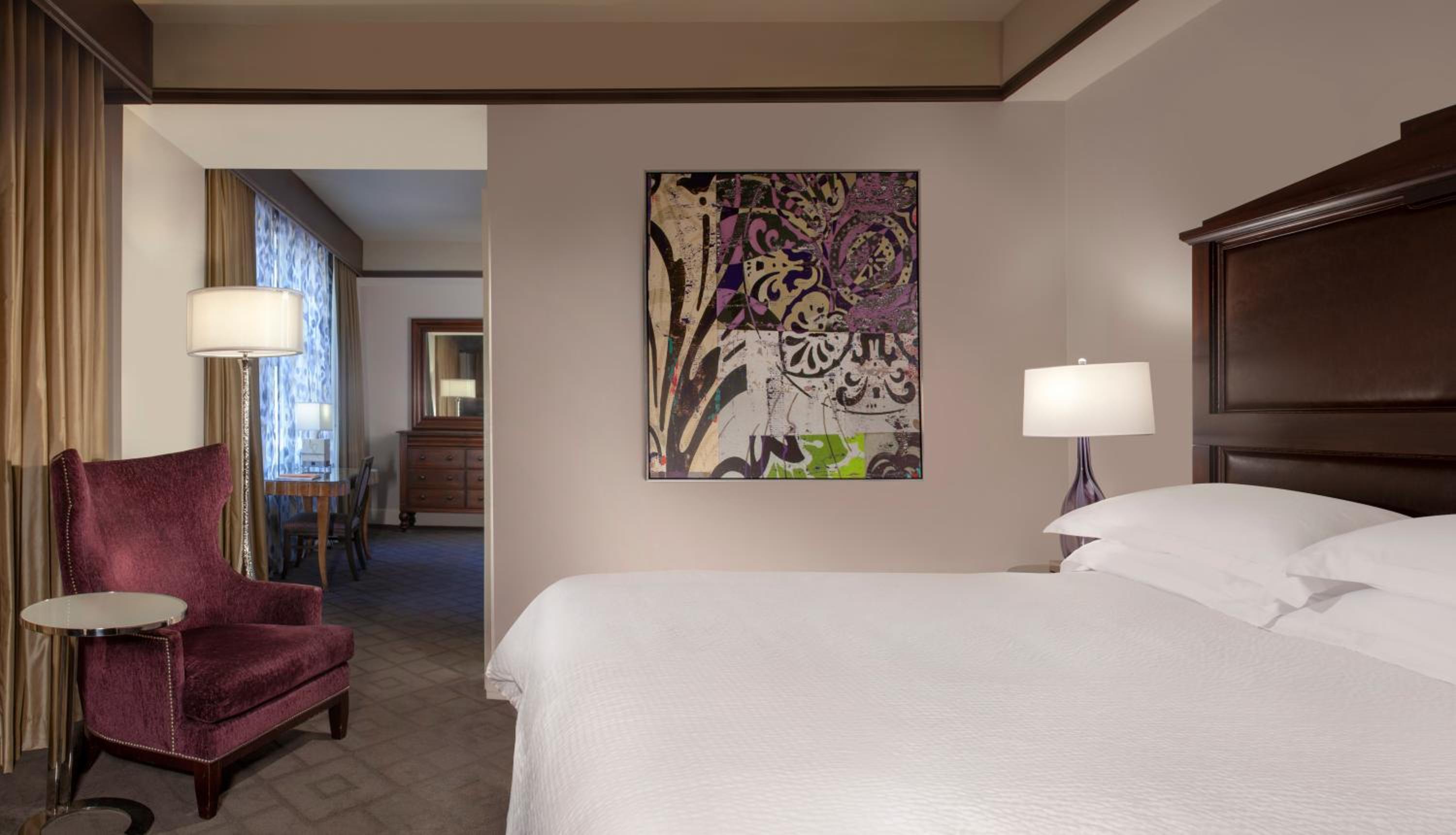 Signature King Room - Photo 2