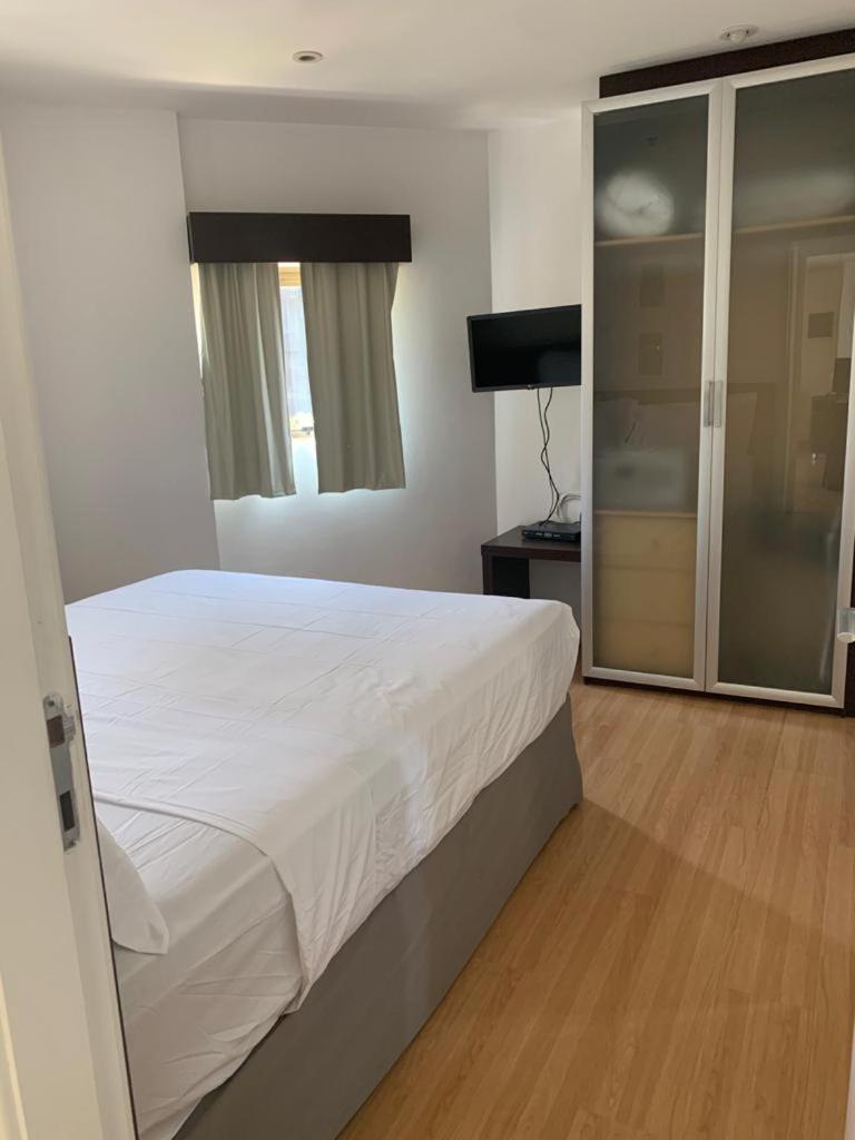 Apartment - Photo 2