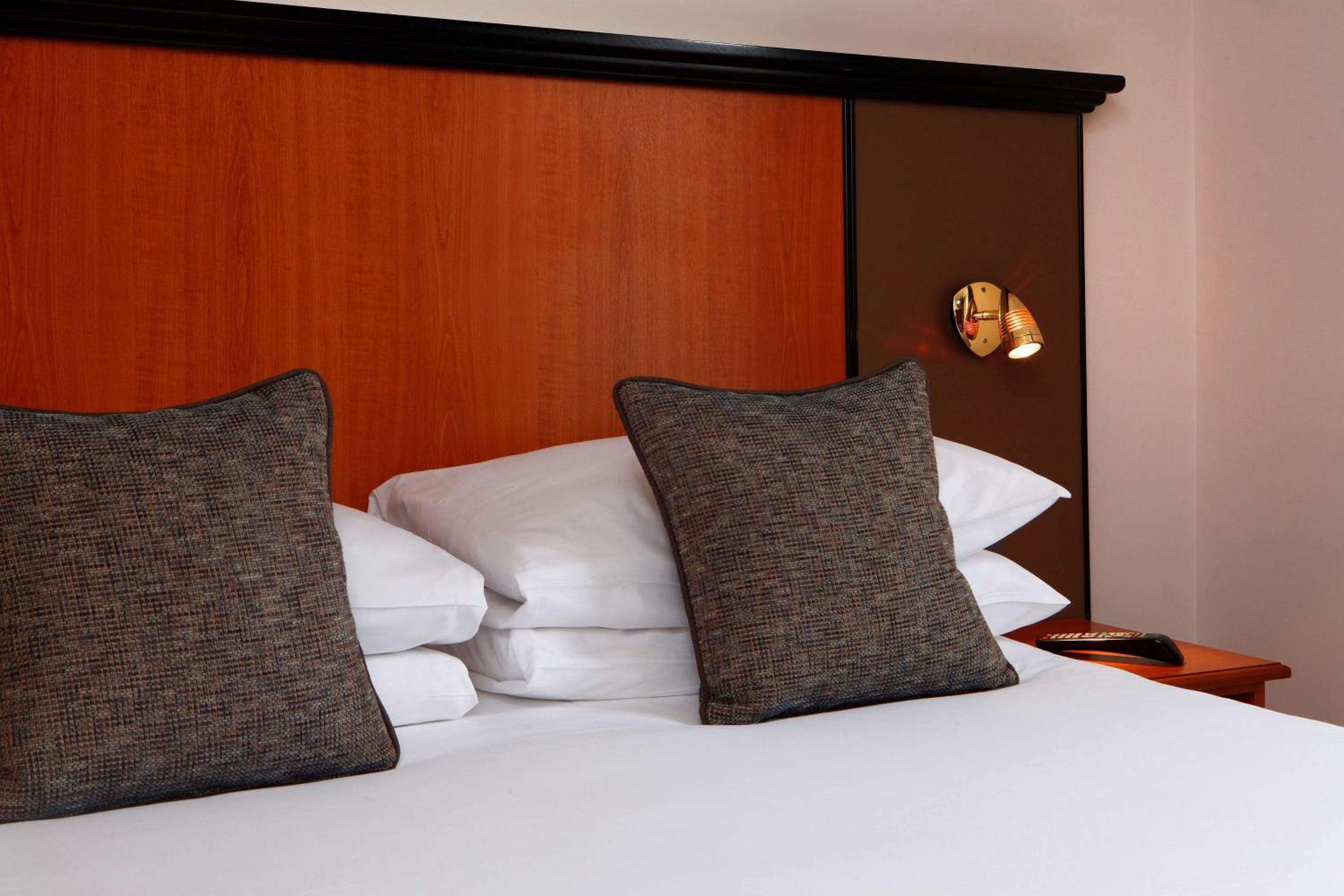 Standard Double Room - Non-Smoking photo 2