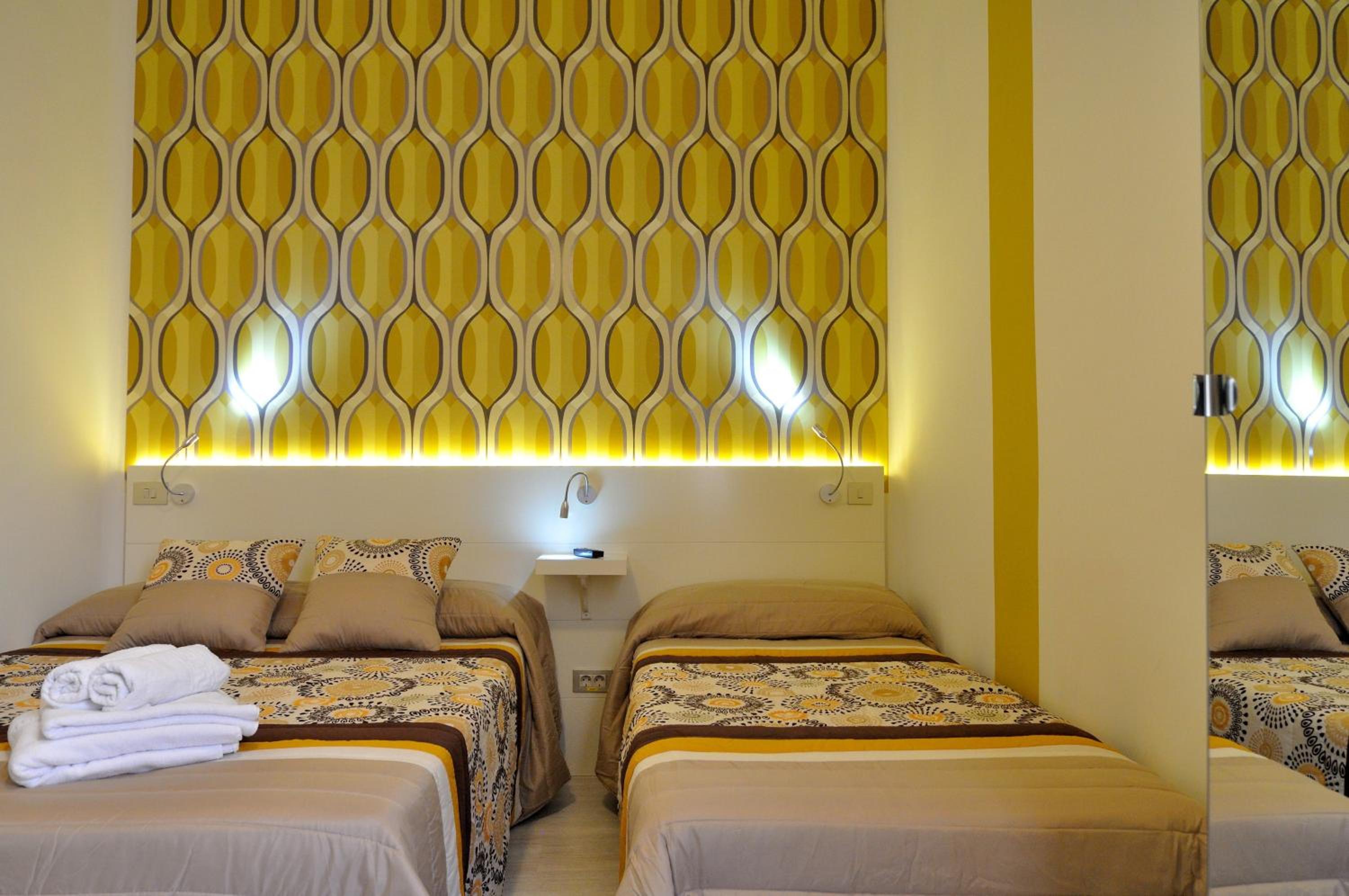 Habitación triple con ducha