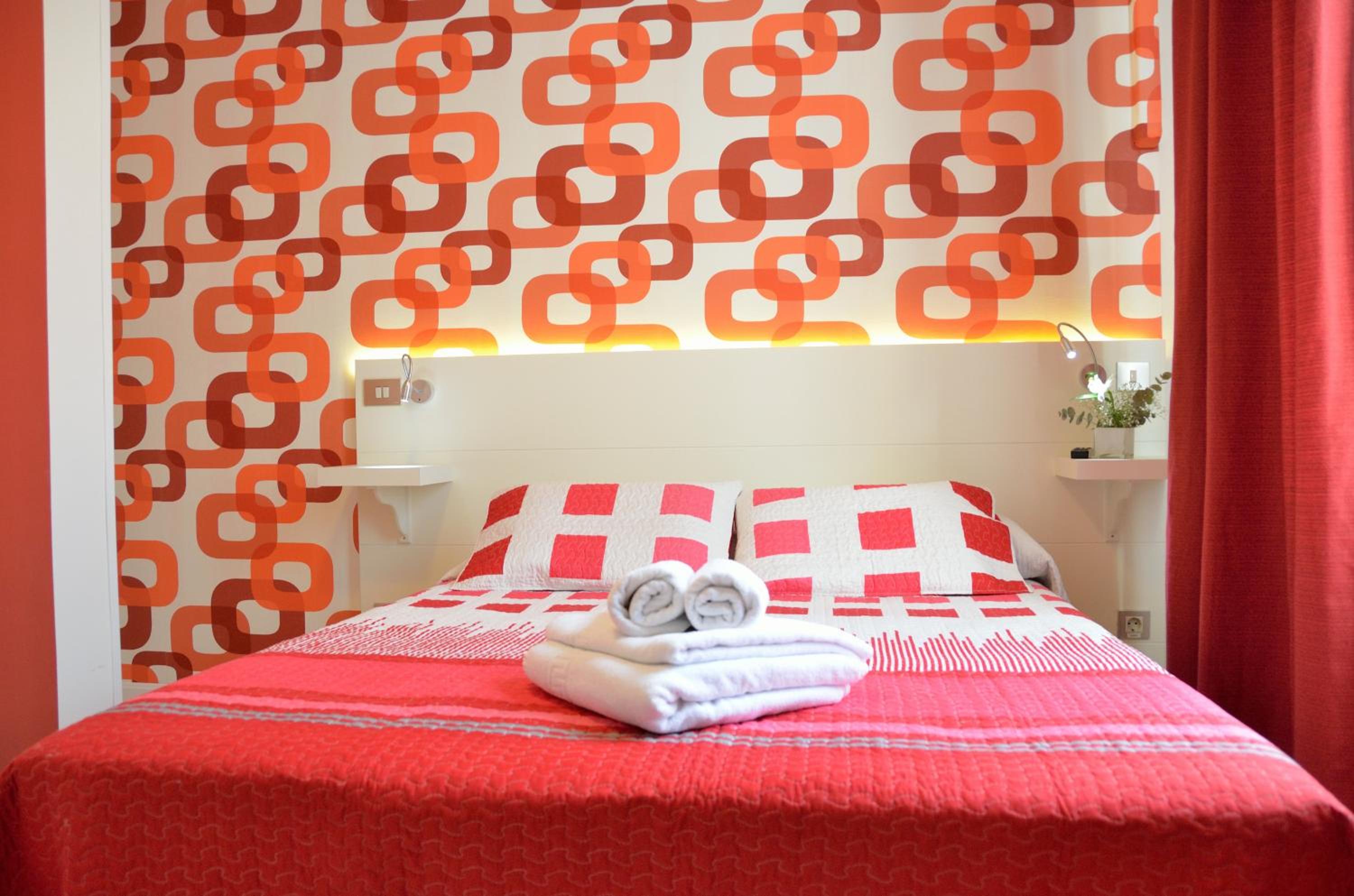 Habitación Doble Pequeña con Baño Privado