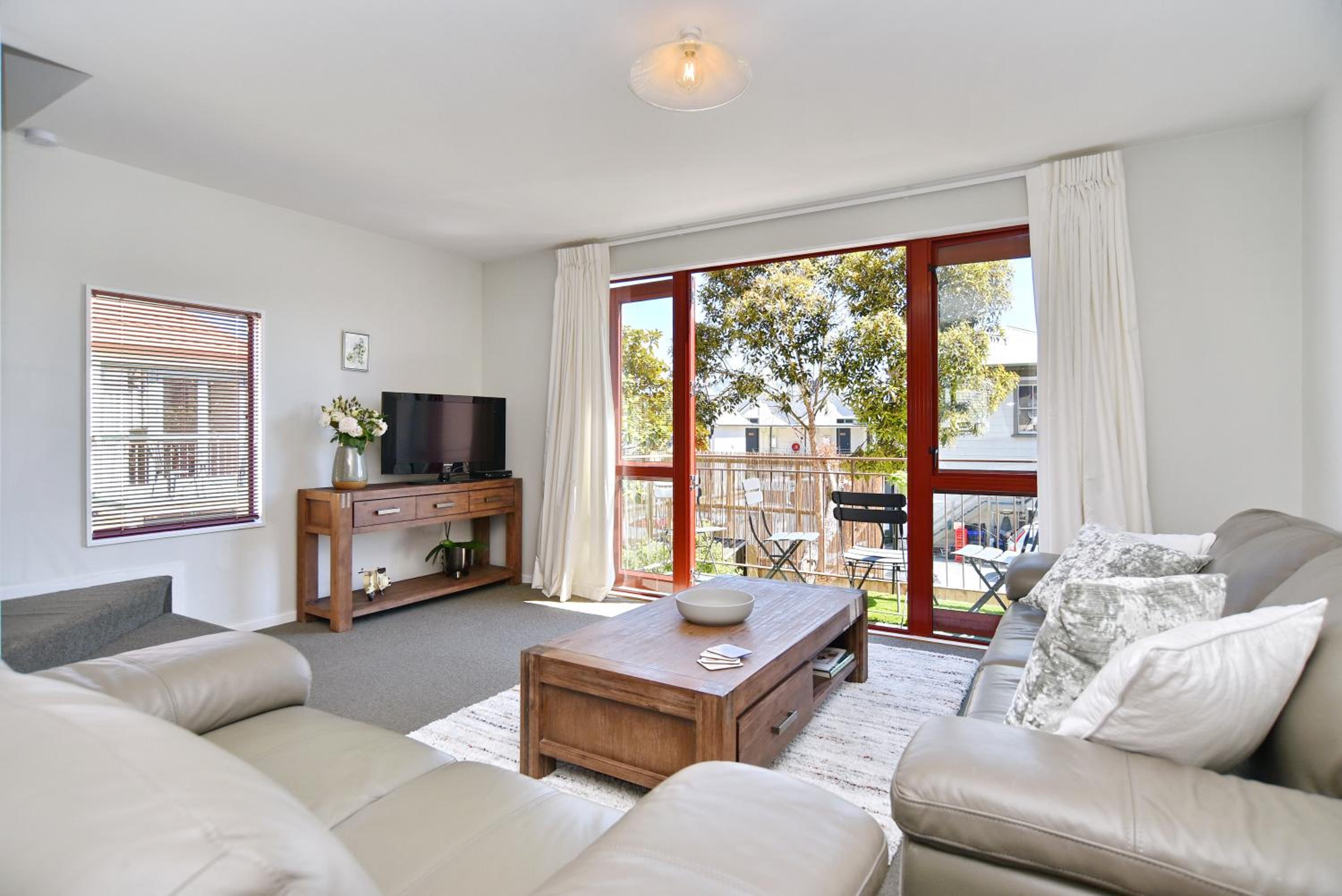 Apartment - Split Level