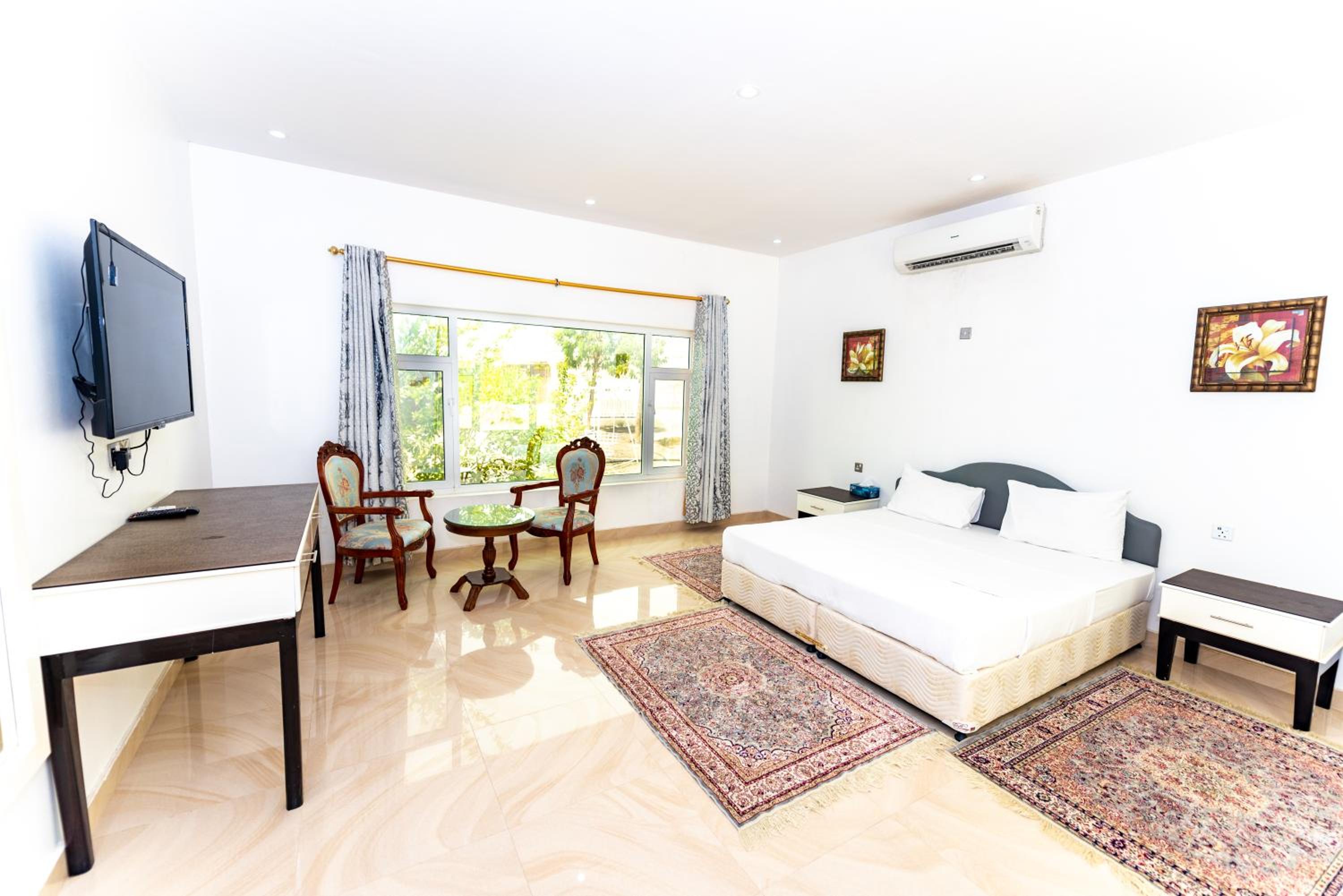 Junior Suite (2 Adults) - Photo 18