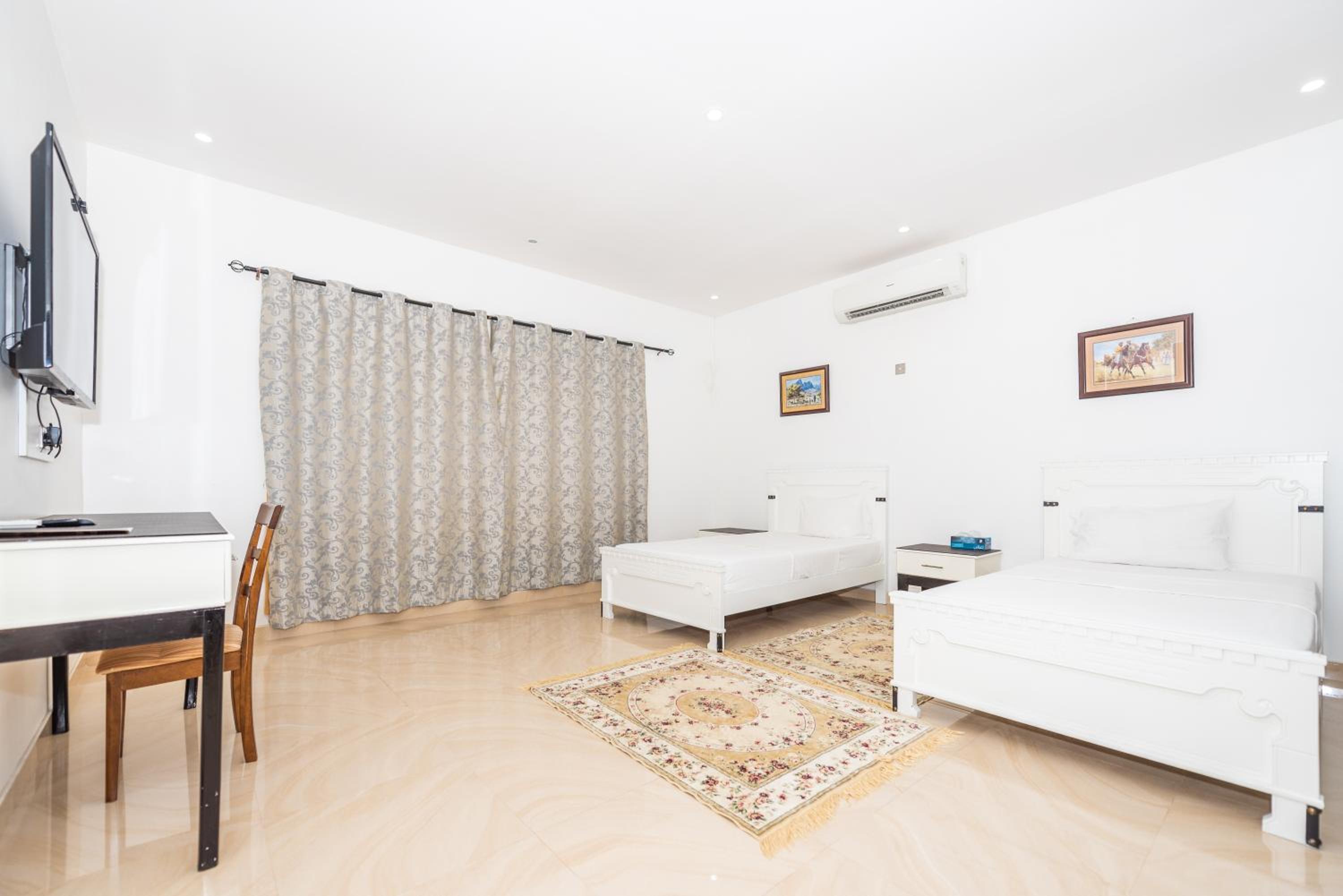 Junior Suite (2 Adults) - Photo 12