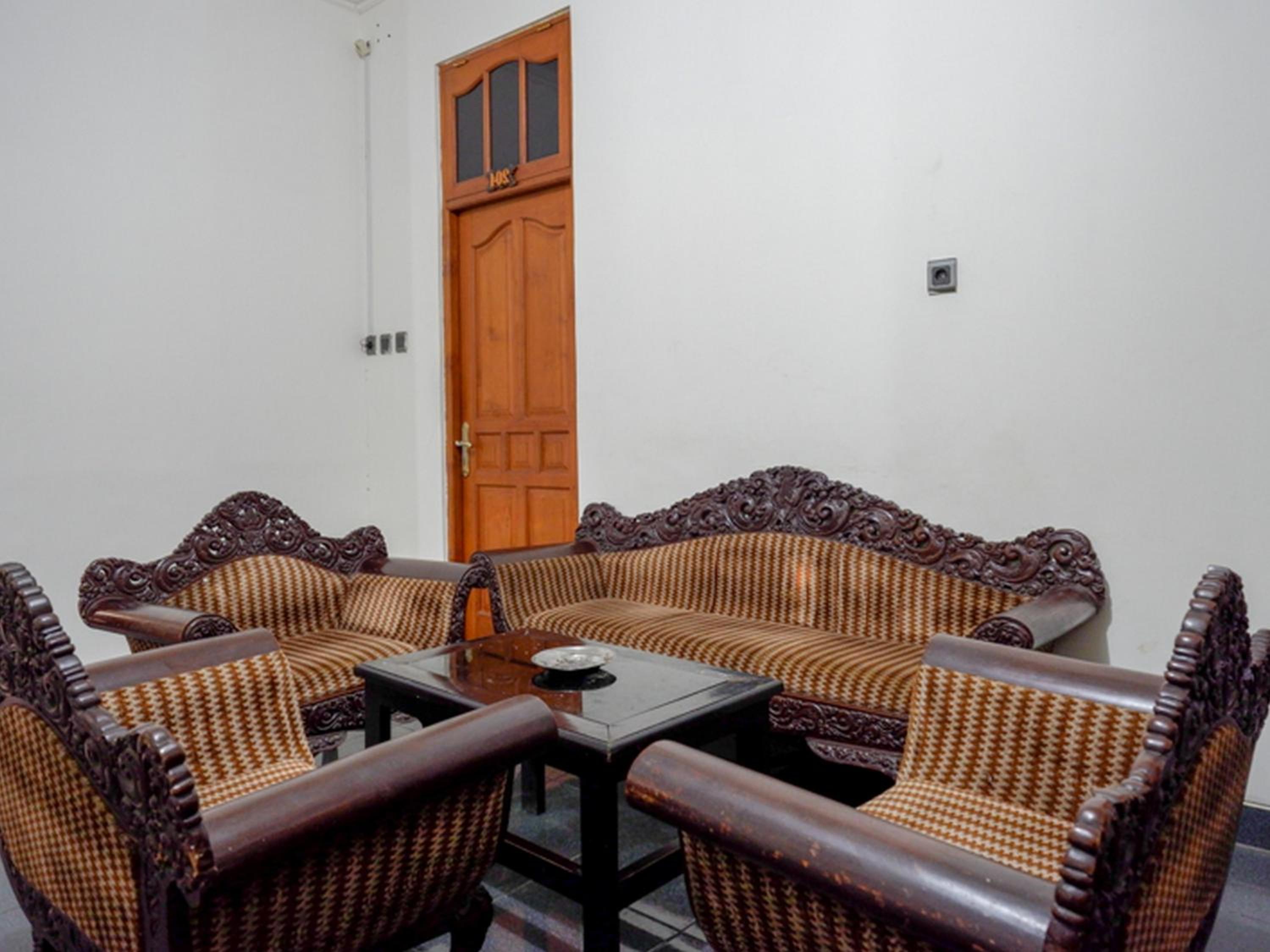 Double Room - Photo 3