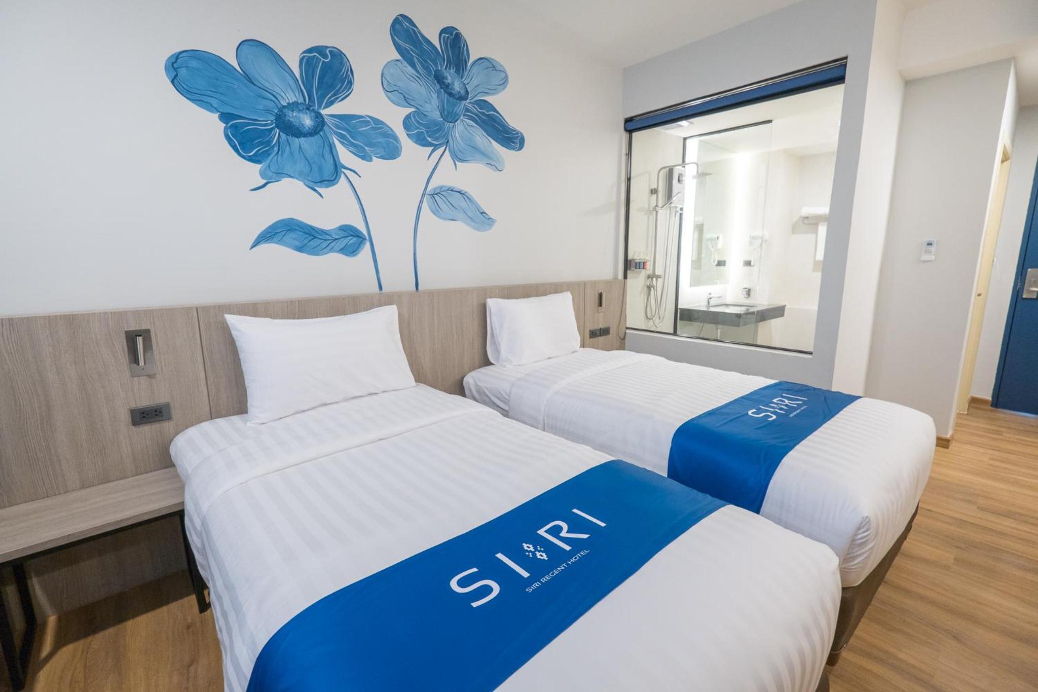Deluxe Twin Room photo 3