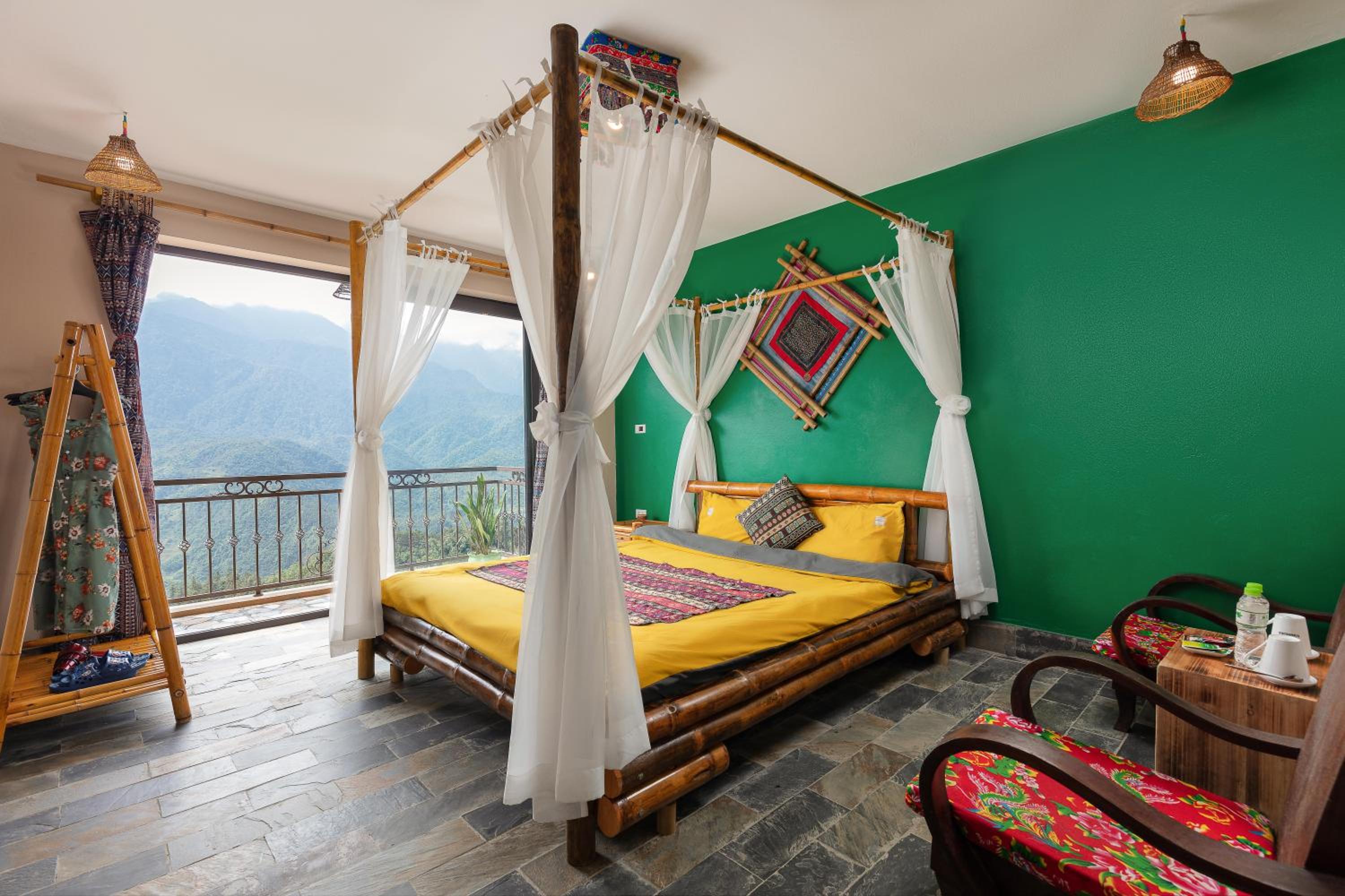 King Room with Mountain View