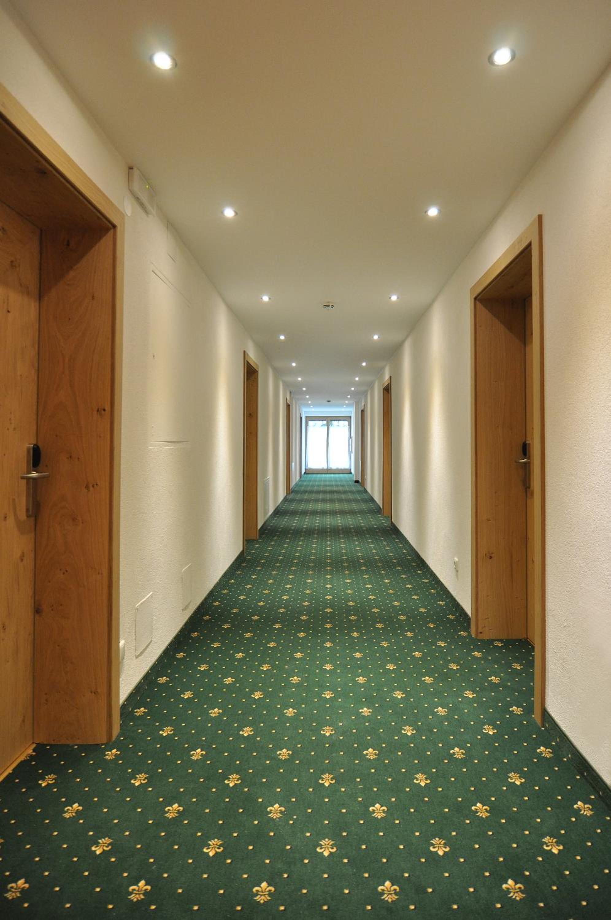 Quadruple Room With Balcony photo 2