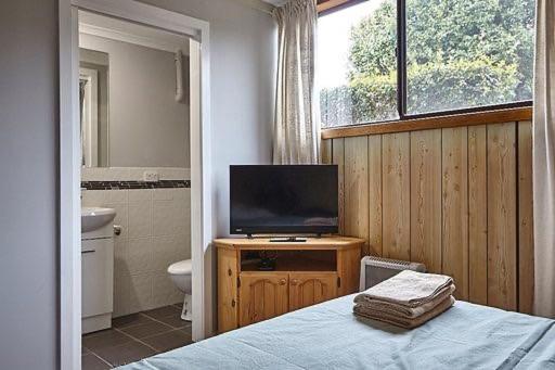Double Room with Private Bathroom - Photo 1