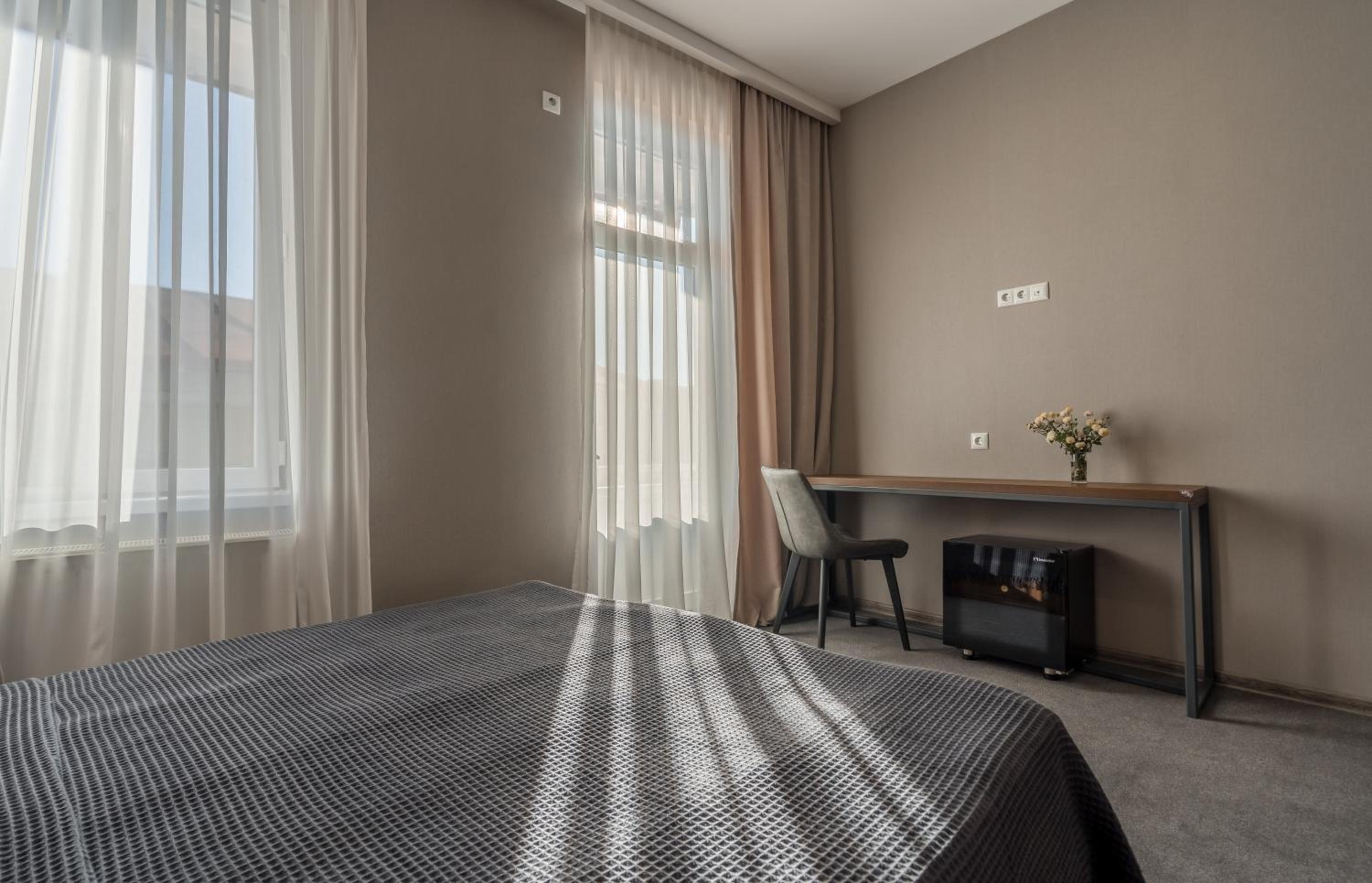 Standard Triple Room - Photo 3