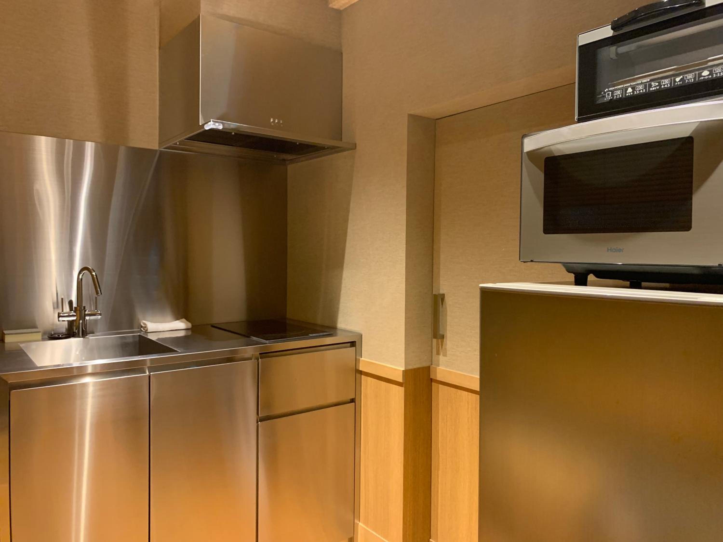One-Bedroom Apartment - Photo 31