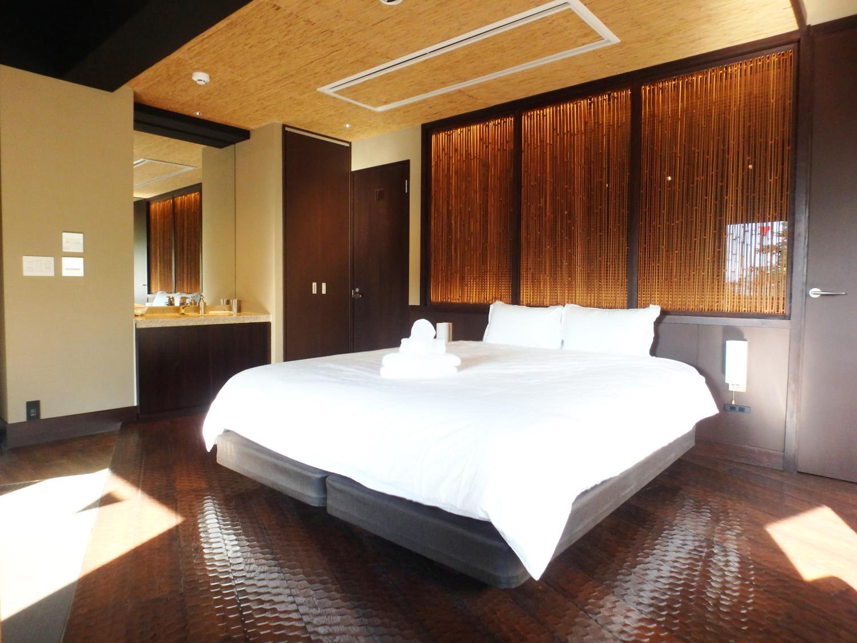 One-Bedroom Apartment - Photo 22