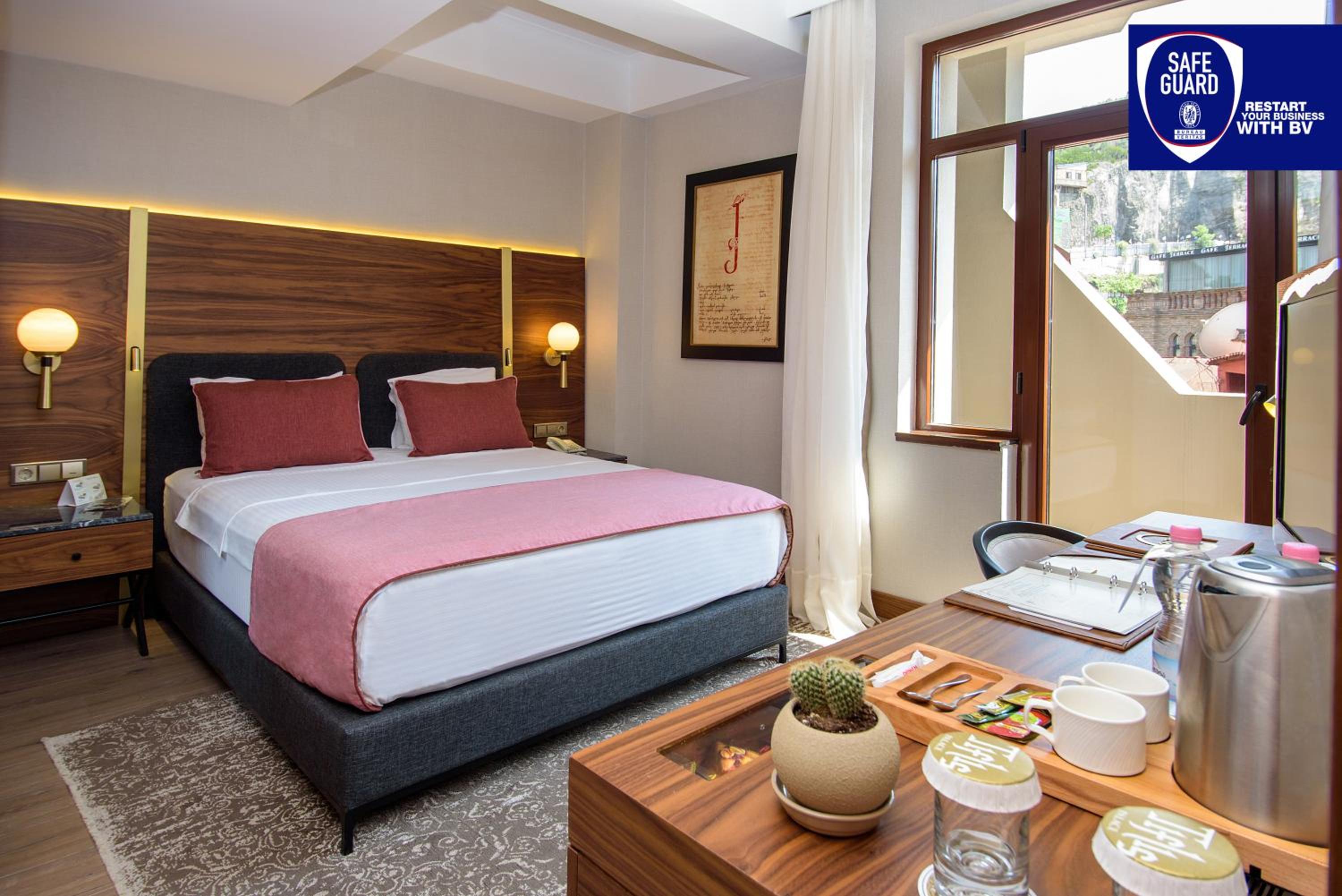 Superior Suite photo 1
