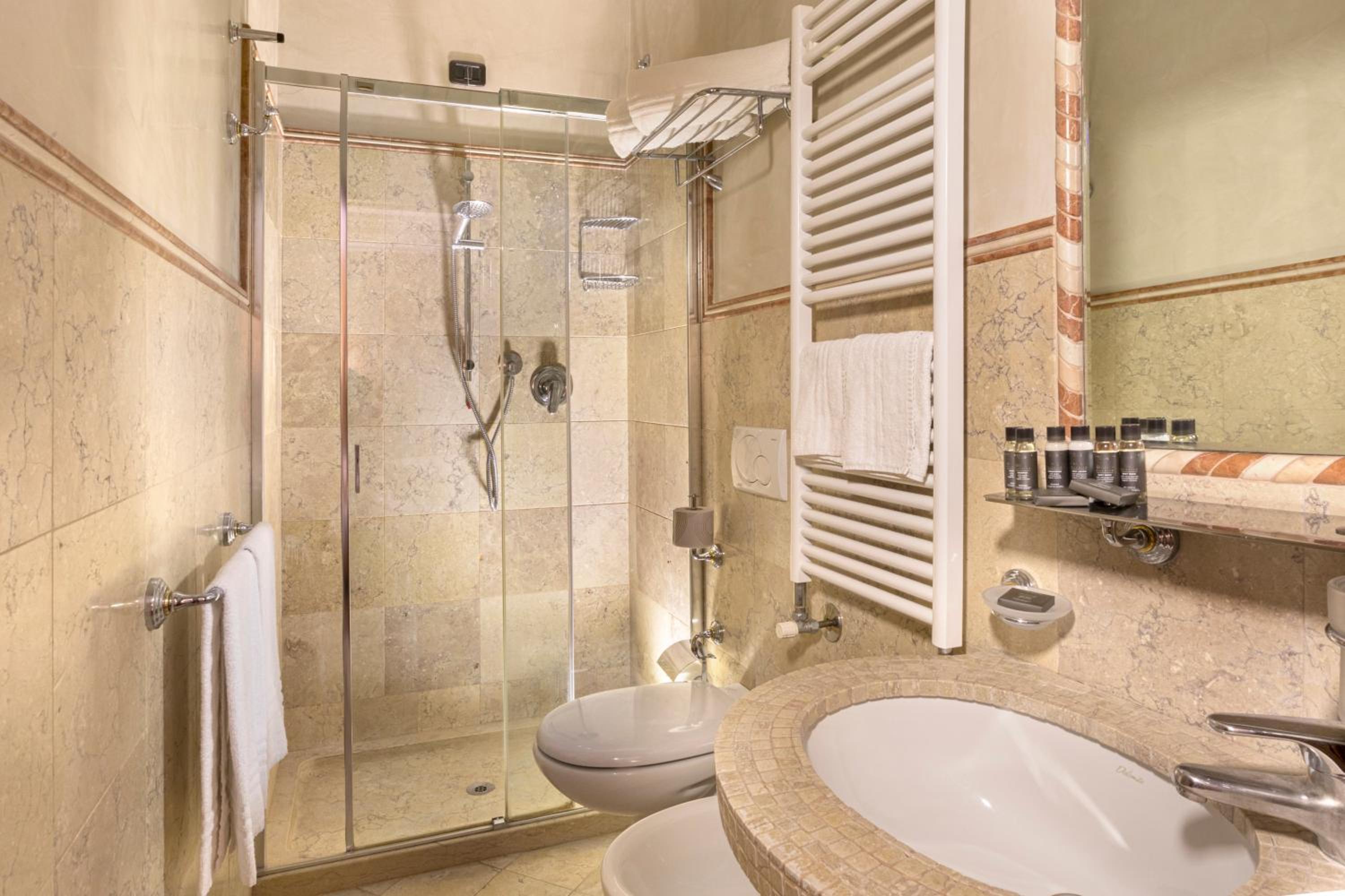 Superior Double or Twin Room with Garden View photo 2