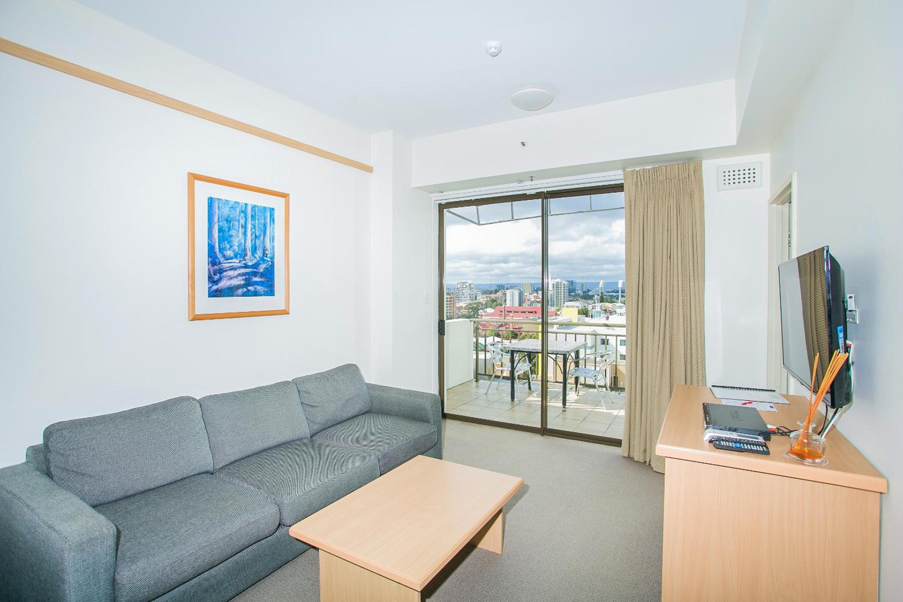 One-Bedroom Deluxe Apartment - Photo 1