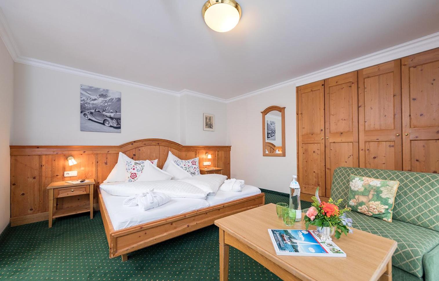 Economy Double Room photo 2