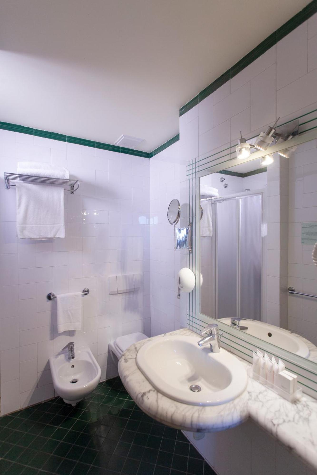 Triple Room - Photo 2
