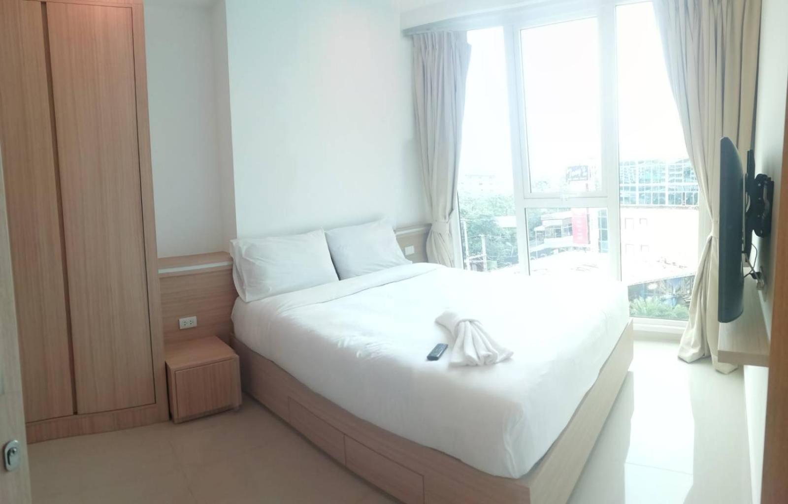 King Studio with Sofa Bed photo 1