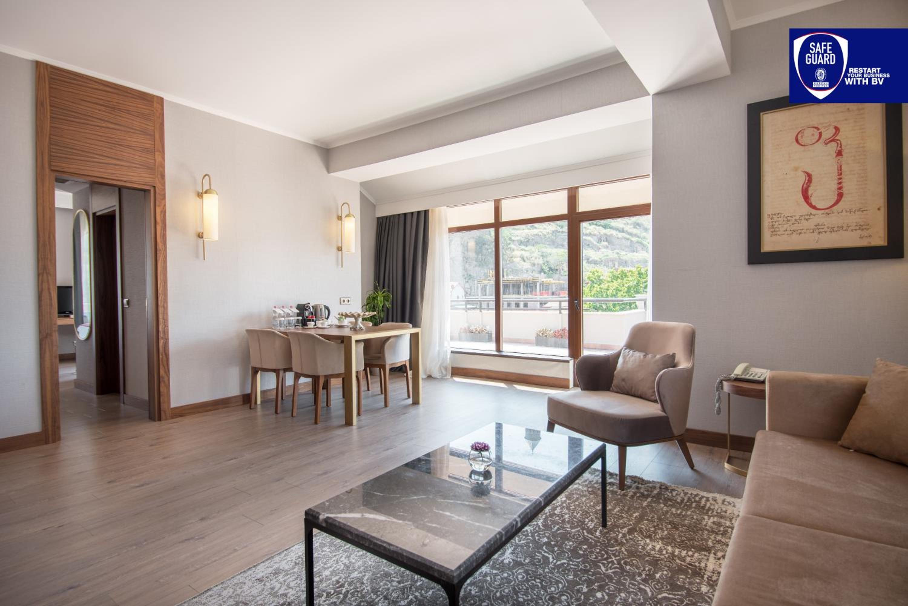 Premium Suite photo 2
