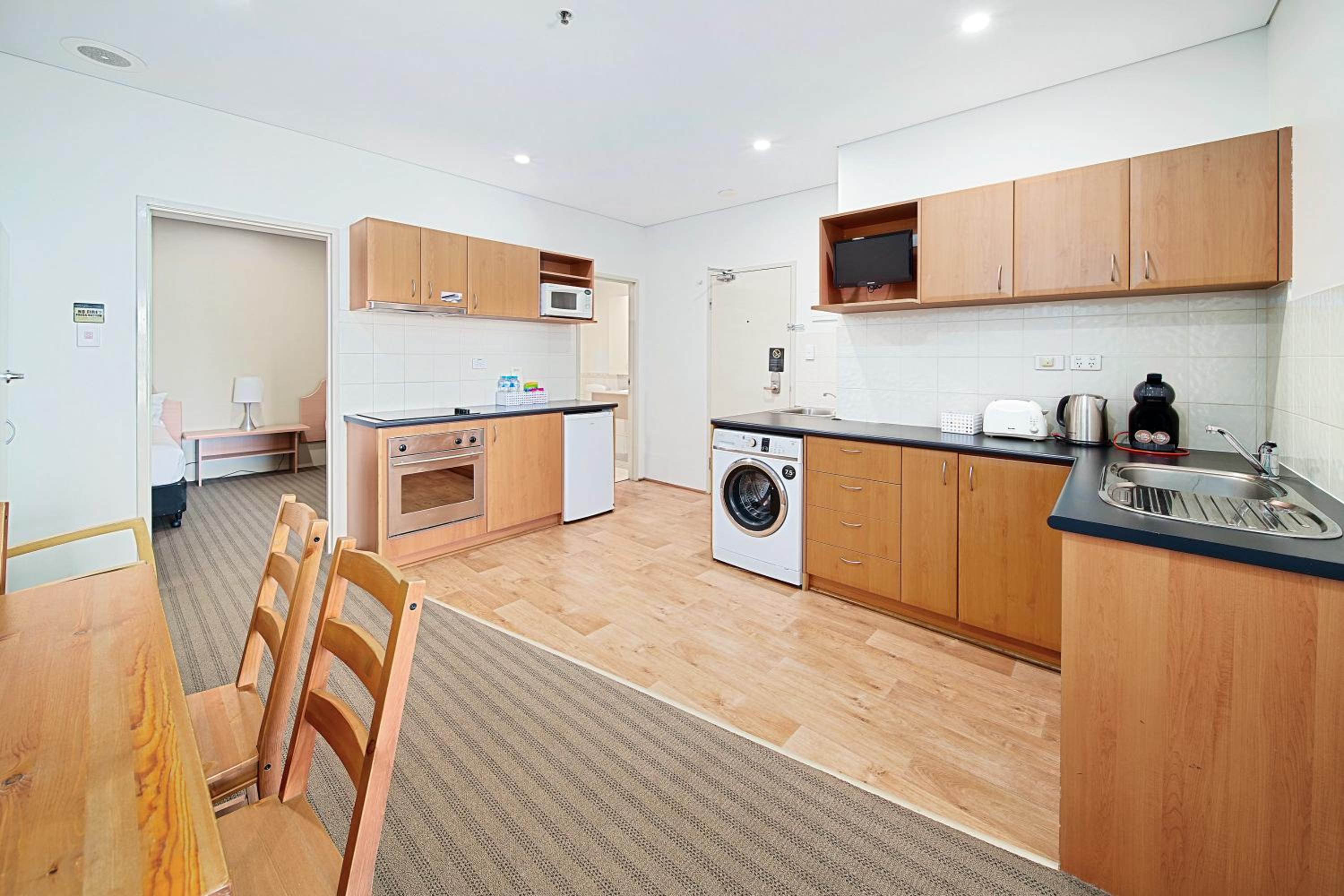Two-Bedroom Apartment - Photo 16