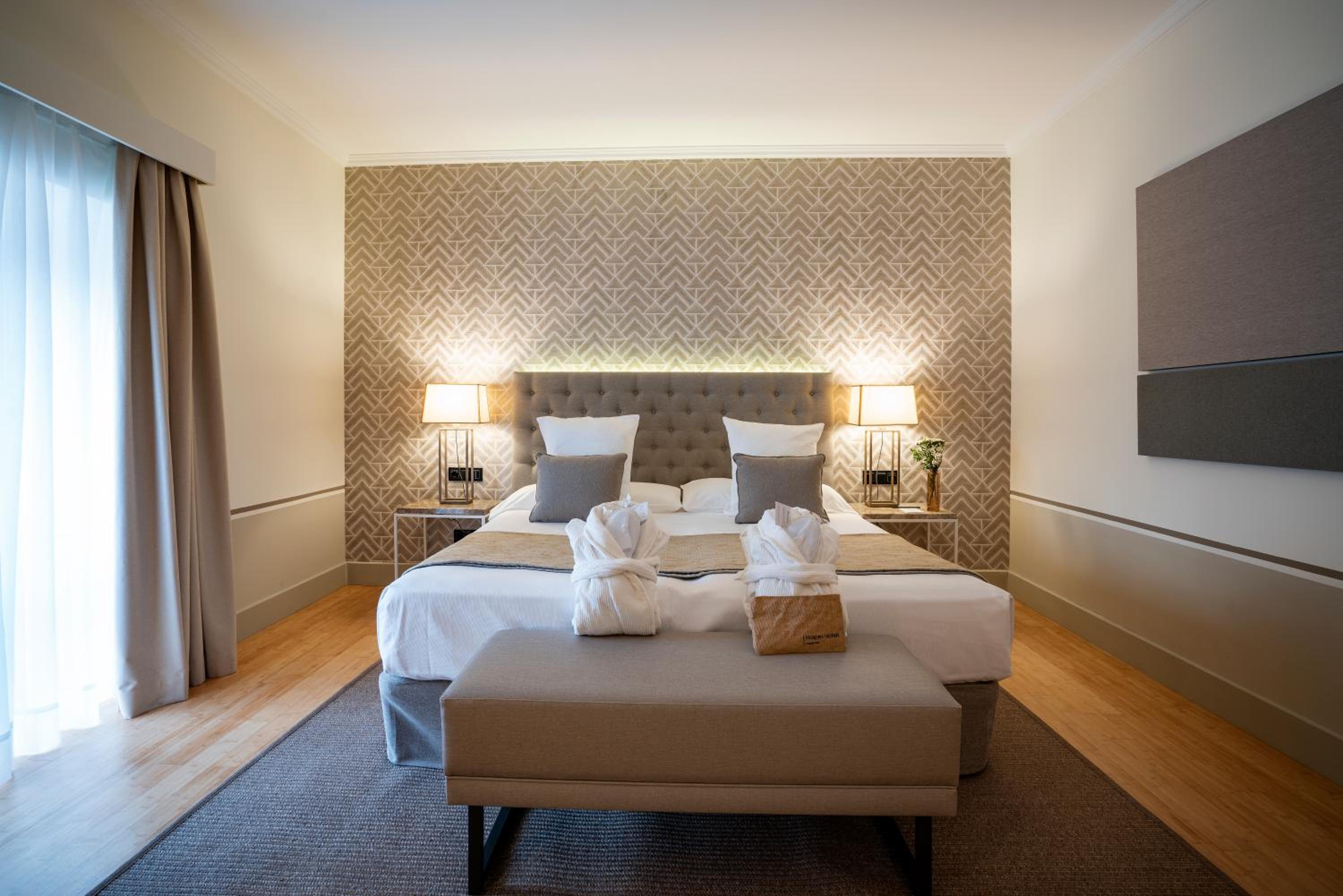 Suite - Photo 4