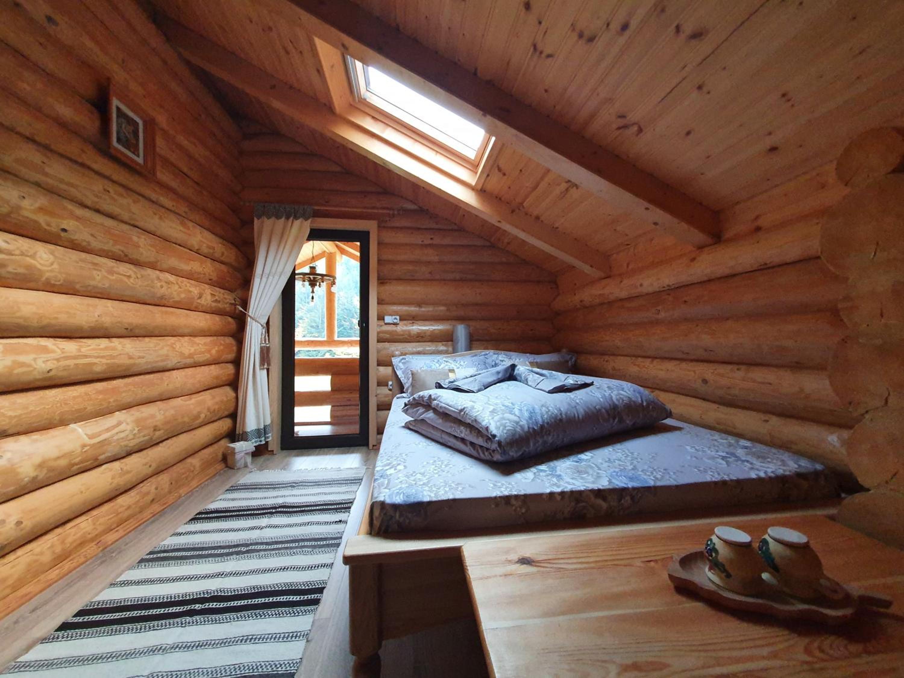 Four-Bedroom House - Photo 13