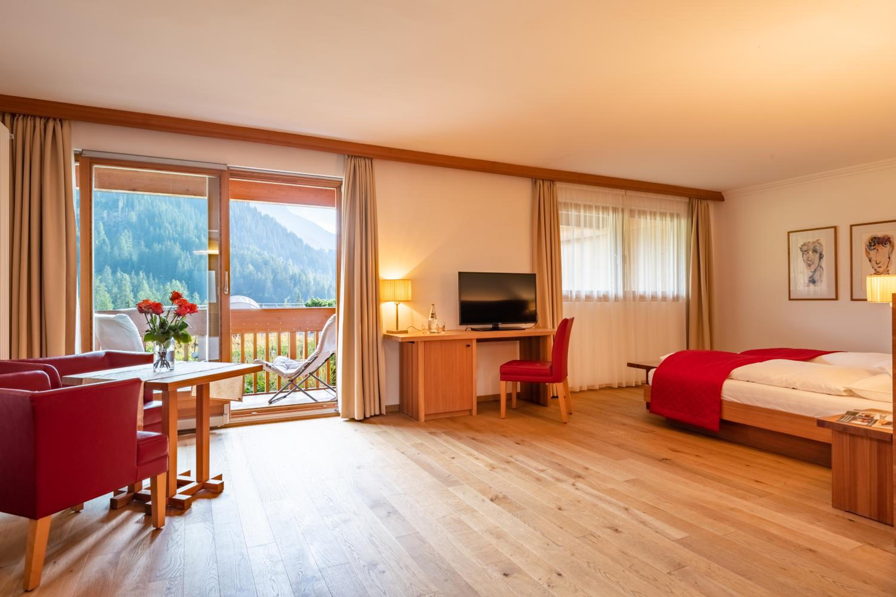 Deluxe Double Room - Photo 1