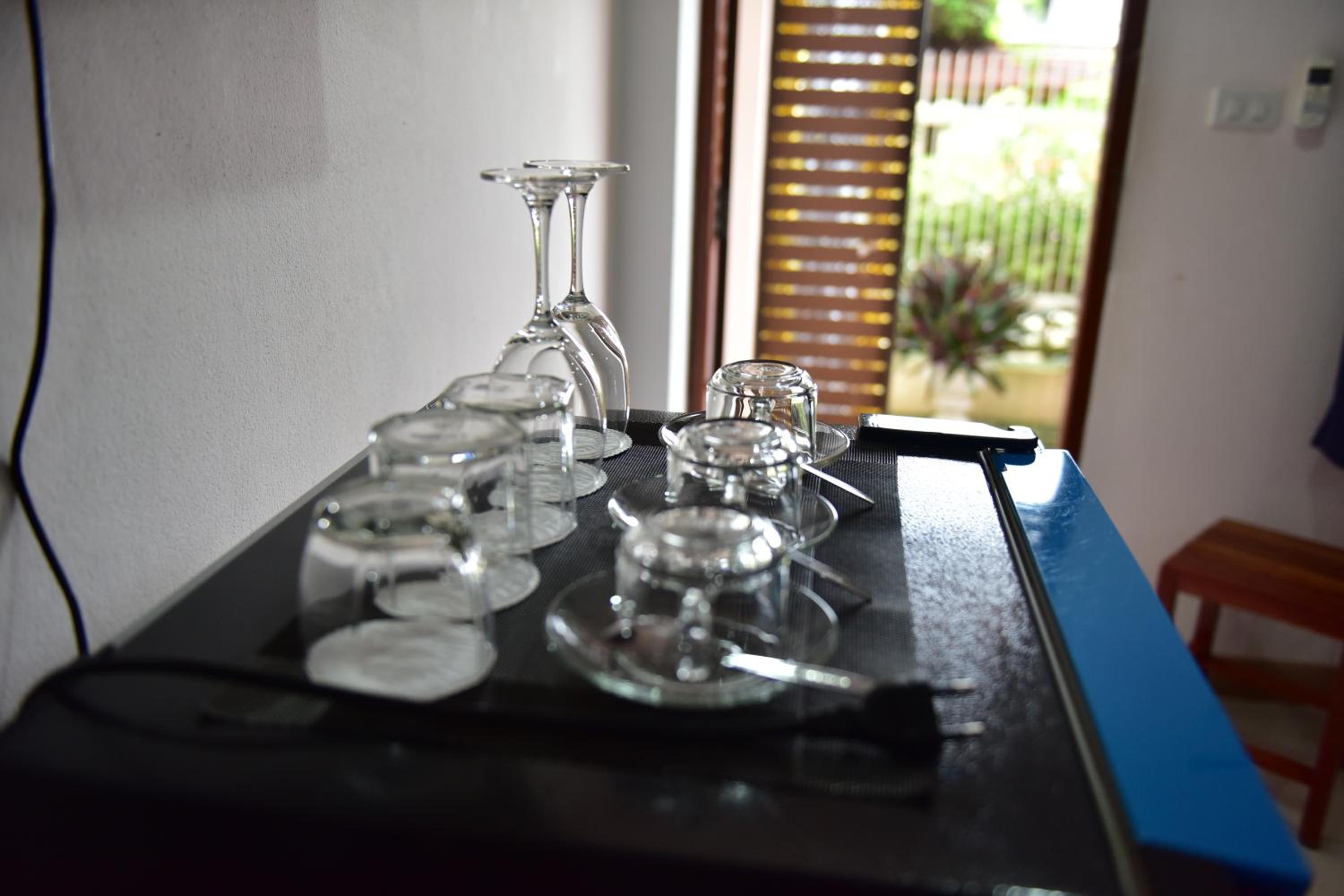 Standard Double Room - Photo 11