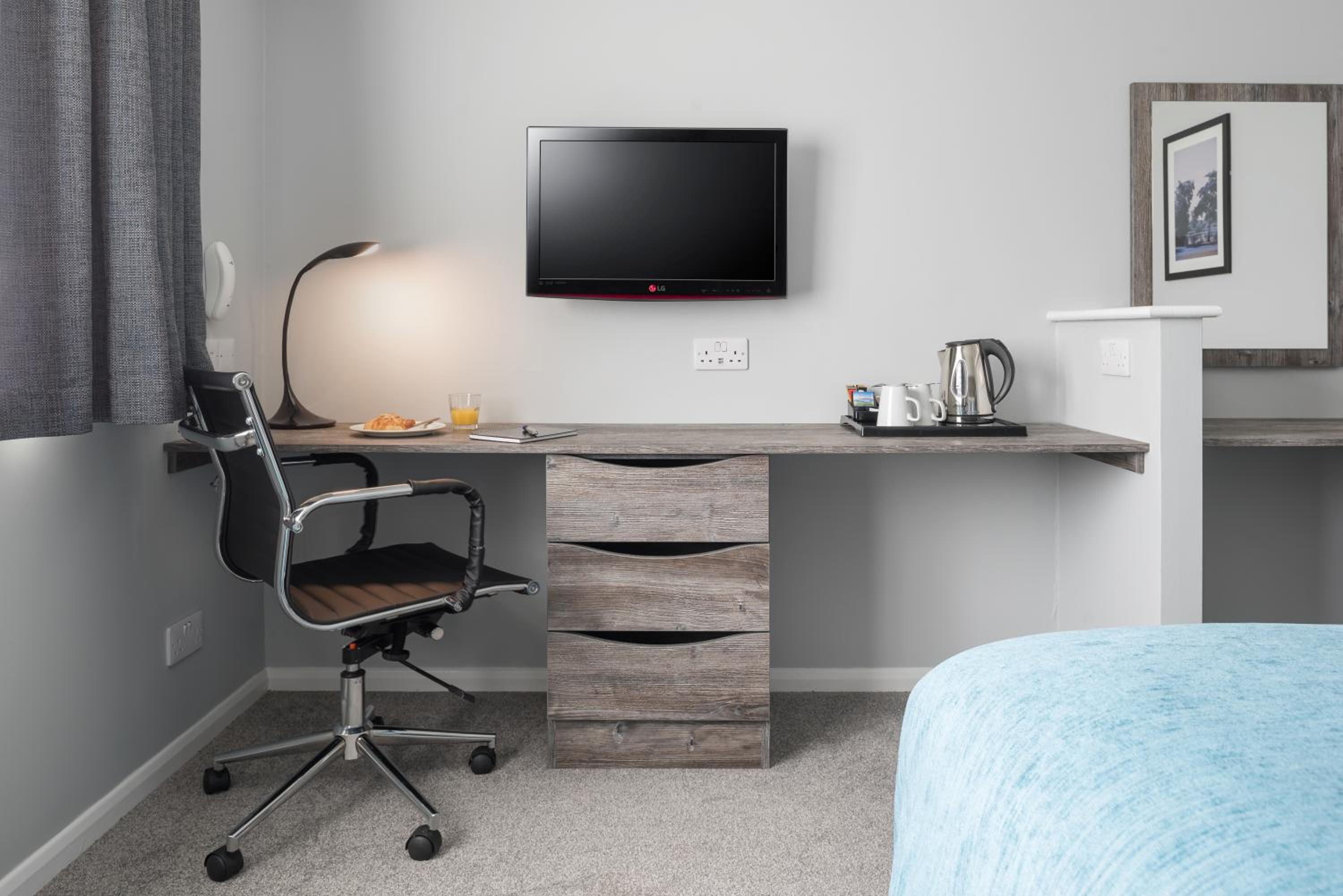 Small Double Room - Photo 1
