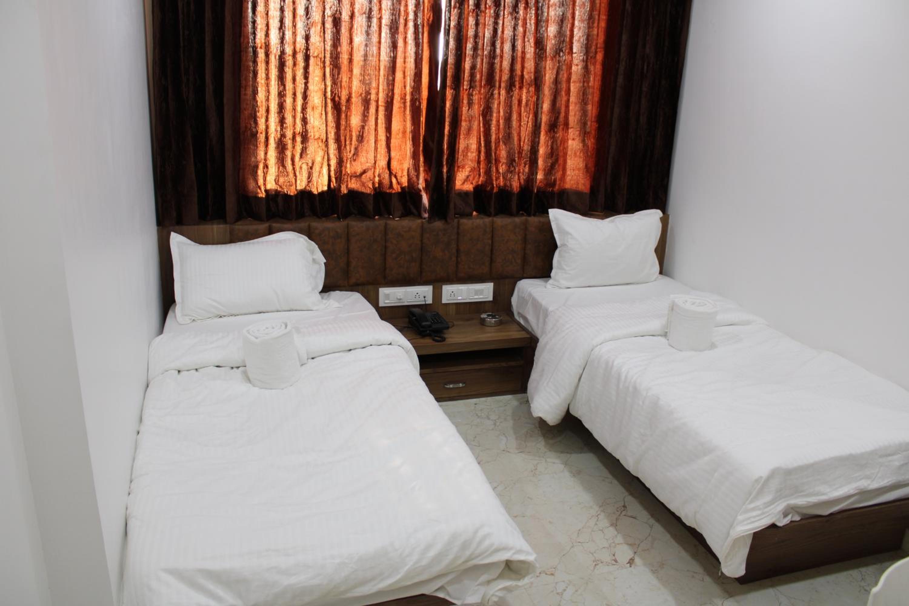 Small Twin Room