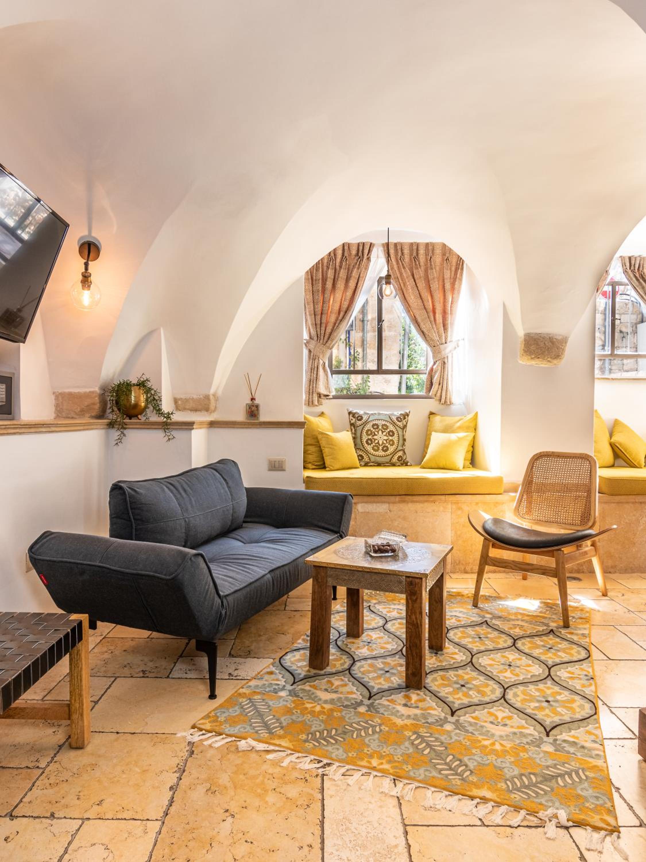 Deluxe Suite - Photo 4