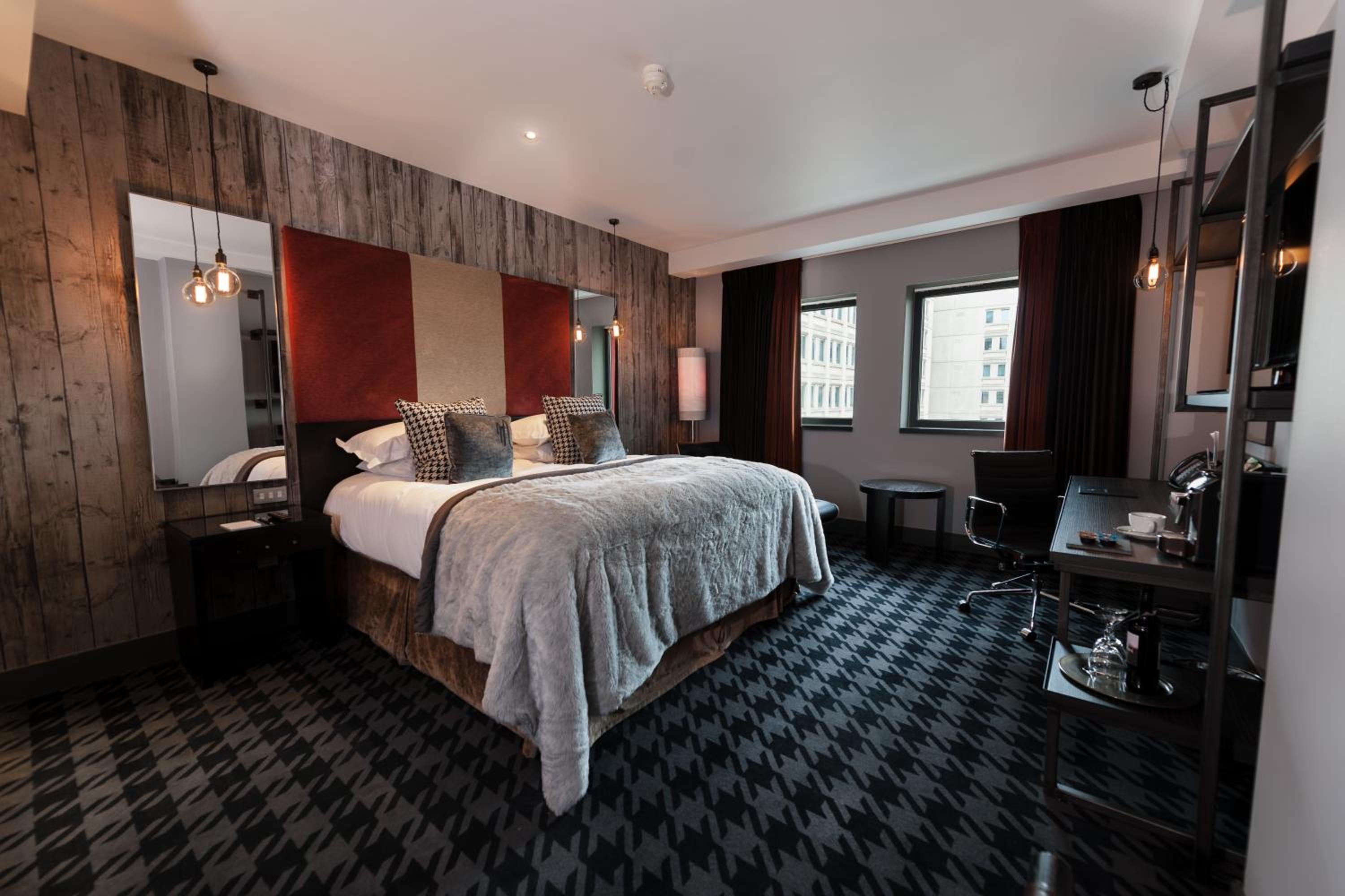 Club Double Room - Photo 1
